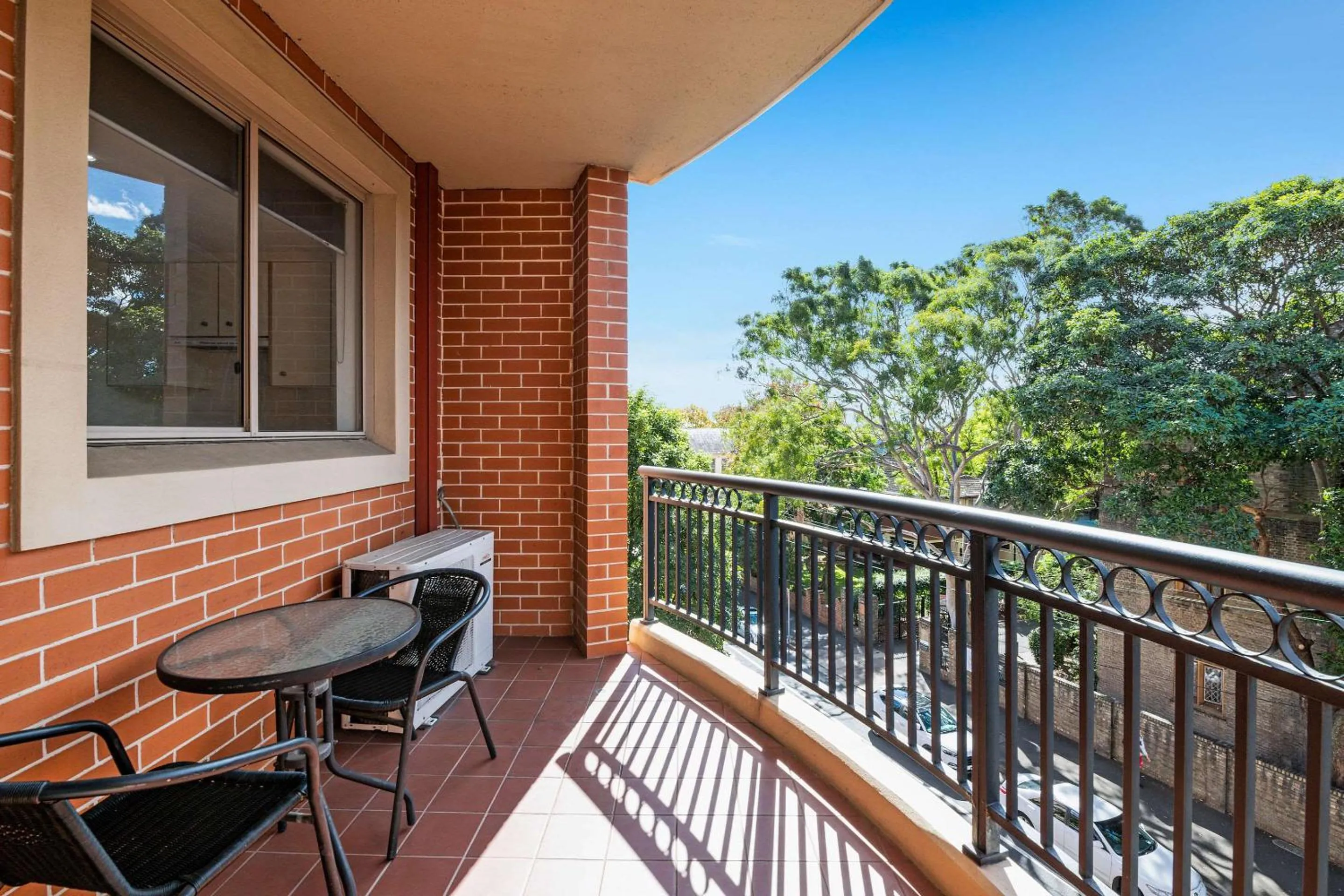 Photo of the whole room, Balcony/Terrace in Quality Apartments Camperdown