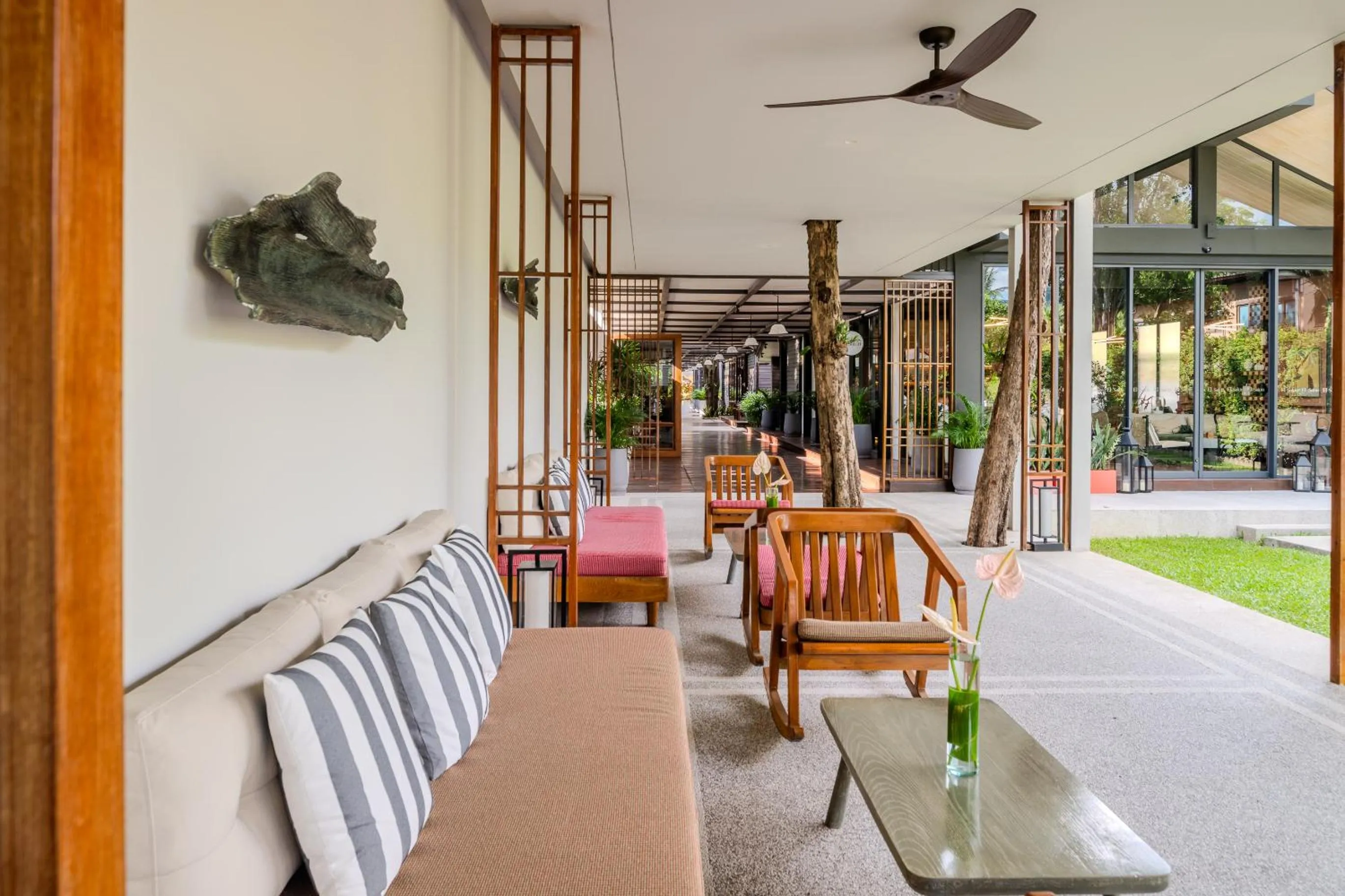 Lobby or reception in NH Collection Samui Peace Resort