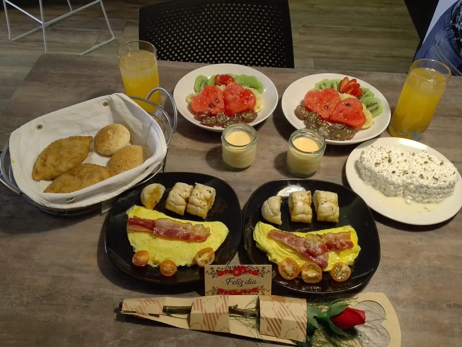 Breakfast in Urban Suites Apart Hotel