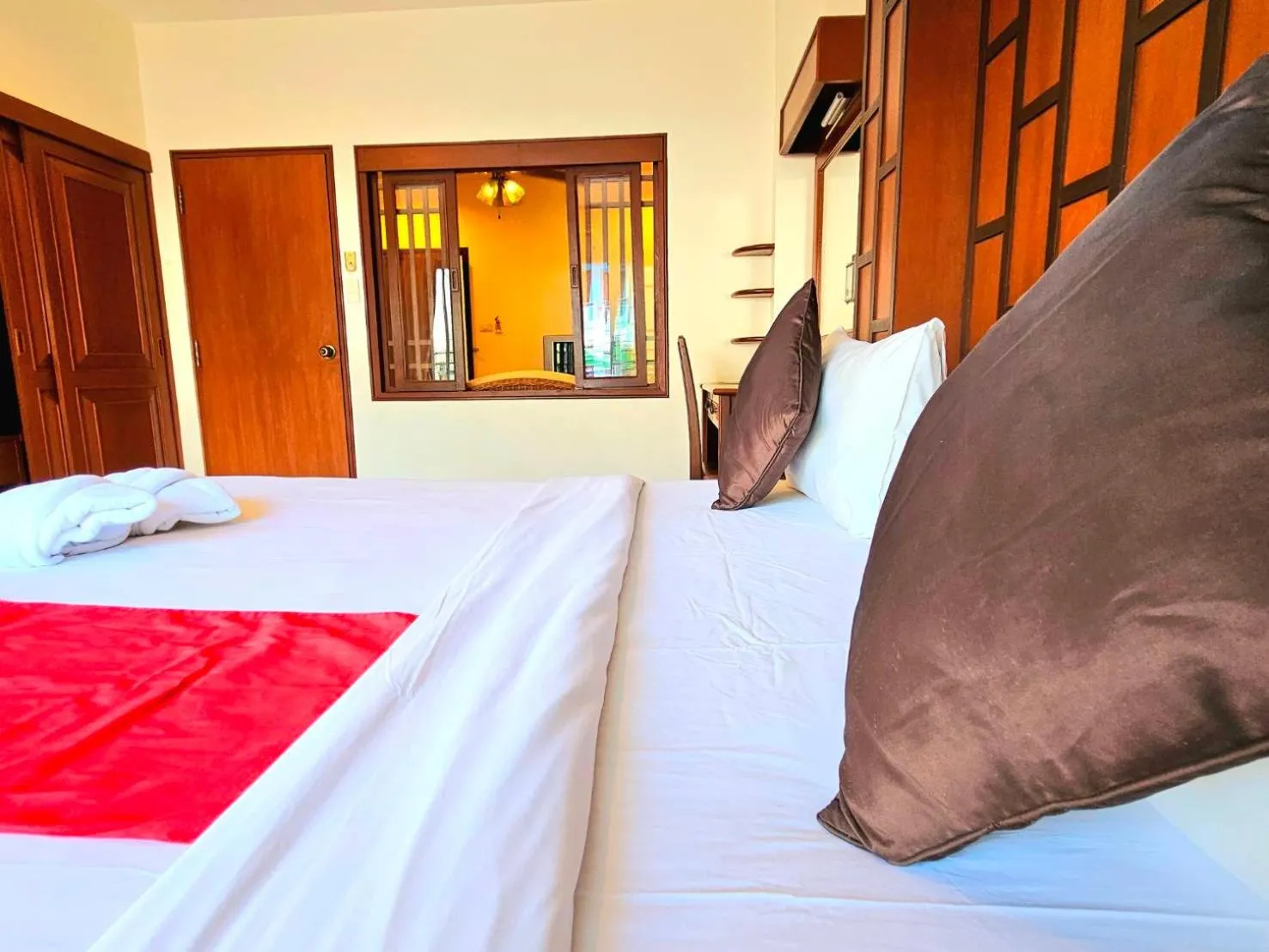 Bedroom, Bed in The Album Loft