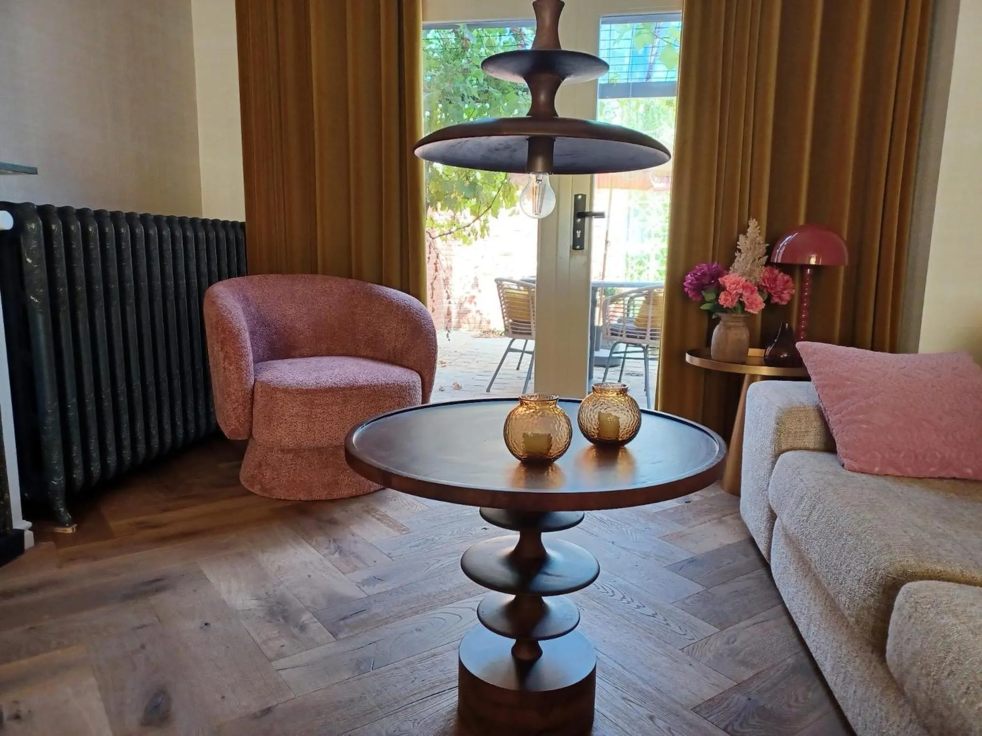 Seating area in Bed and breakfast Mooi Achel