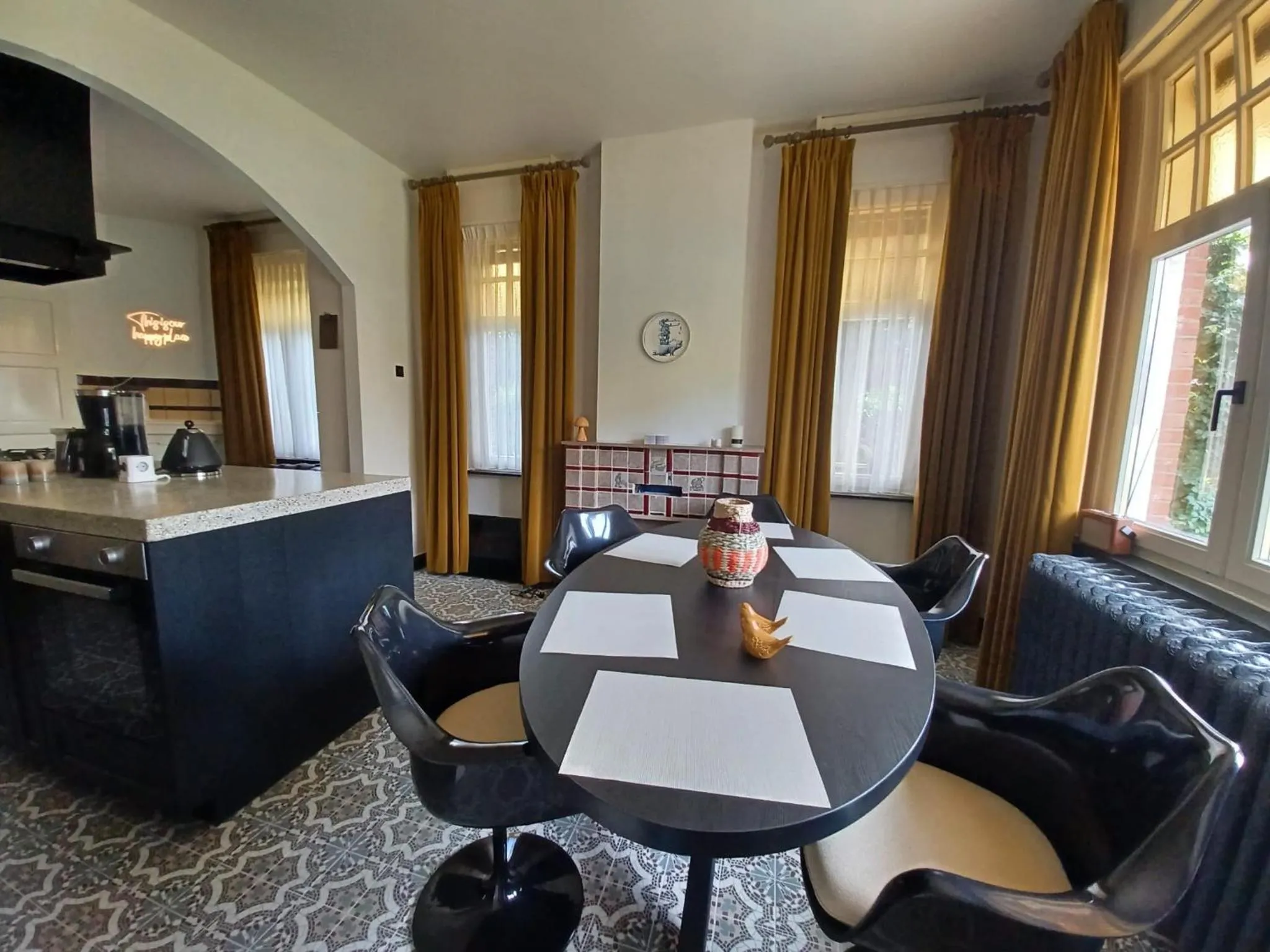 Kitchen or kitchenette in Bed and breakfast Mooi Achel