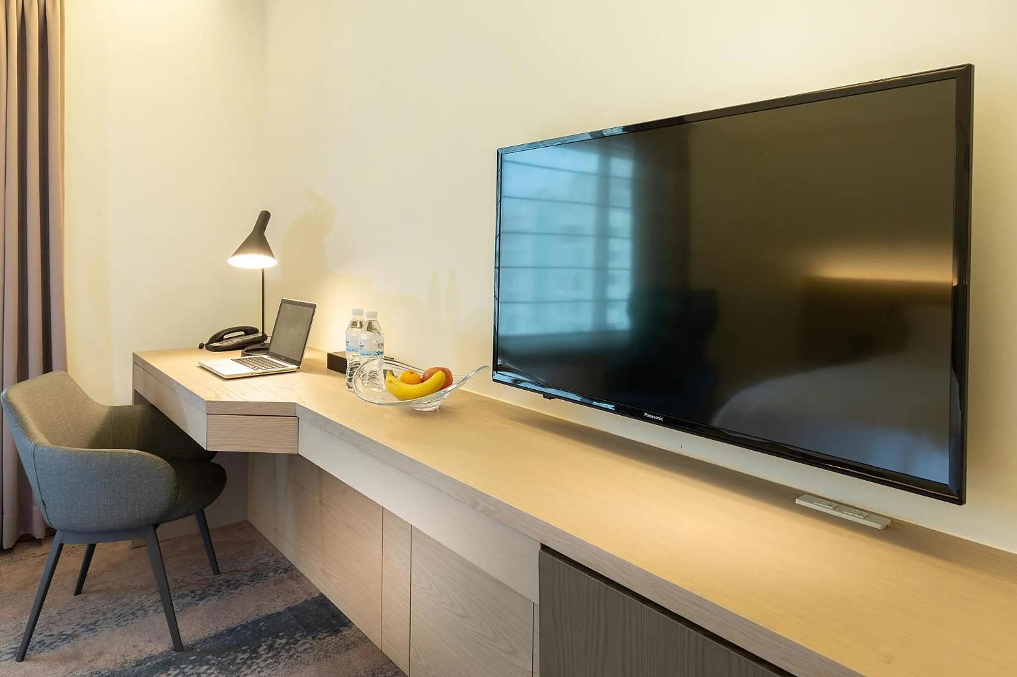 TV and multimedia in Howard Plaza Hotel Hsinchu