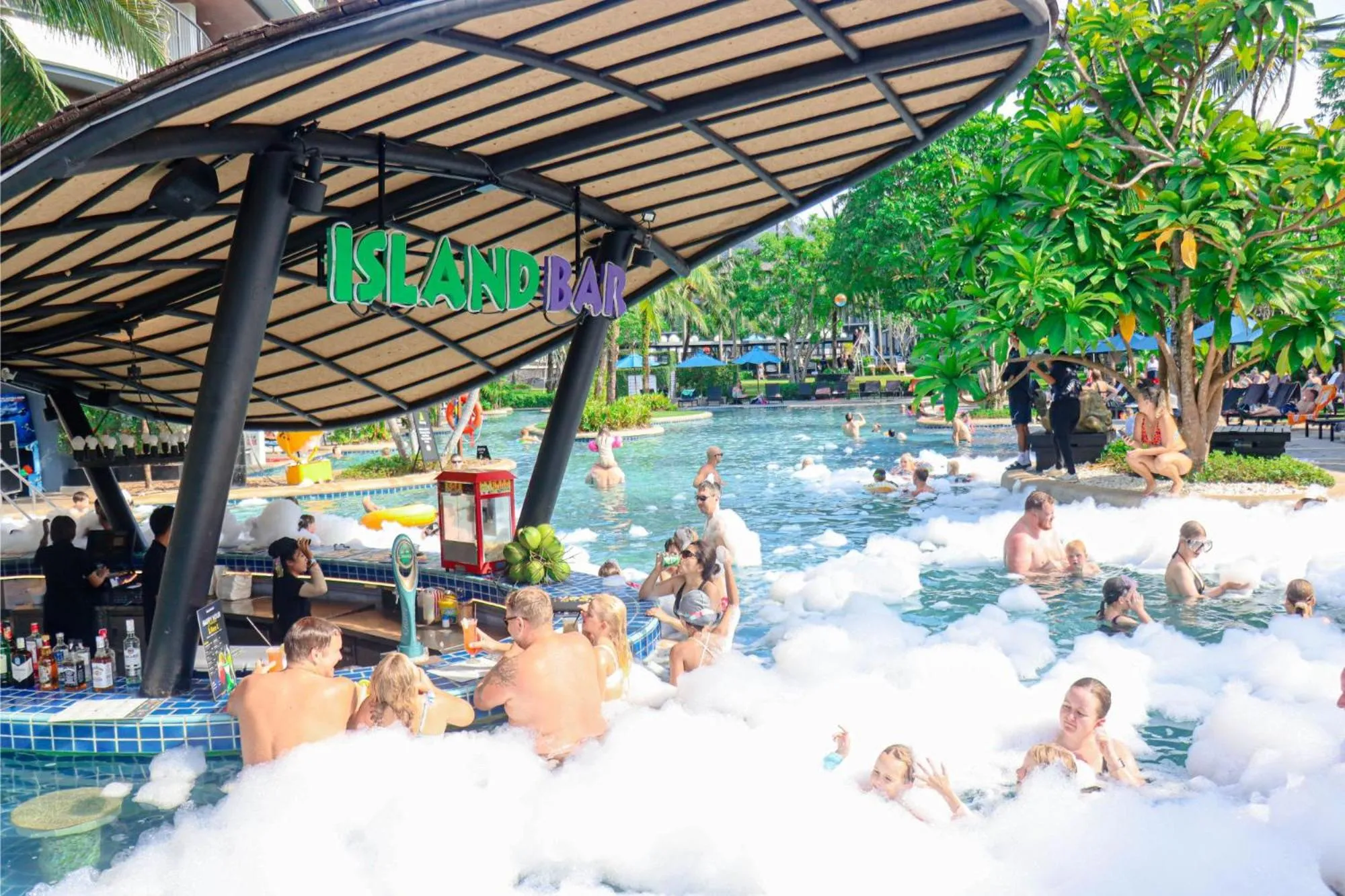Swimming pool in Holiday Ao Nang Beach Resort, Krabi