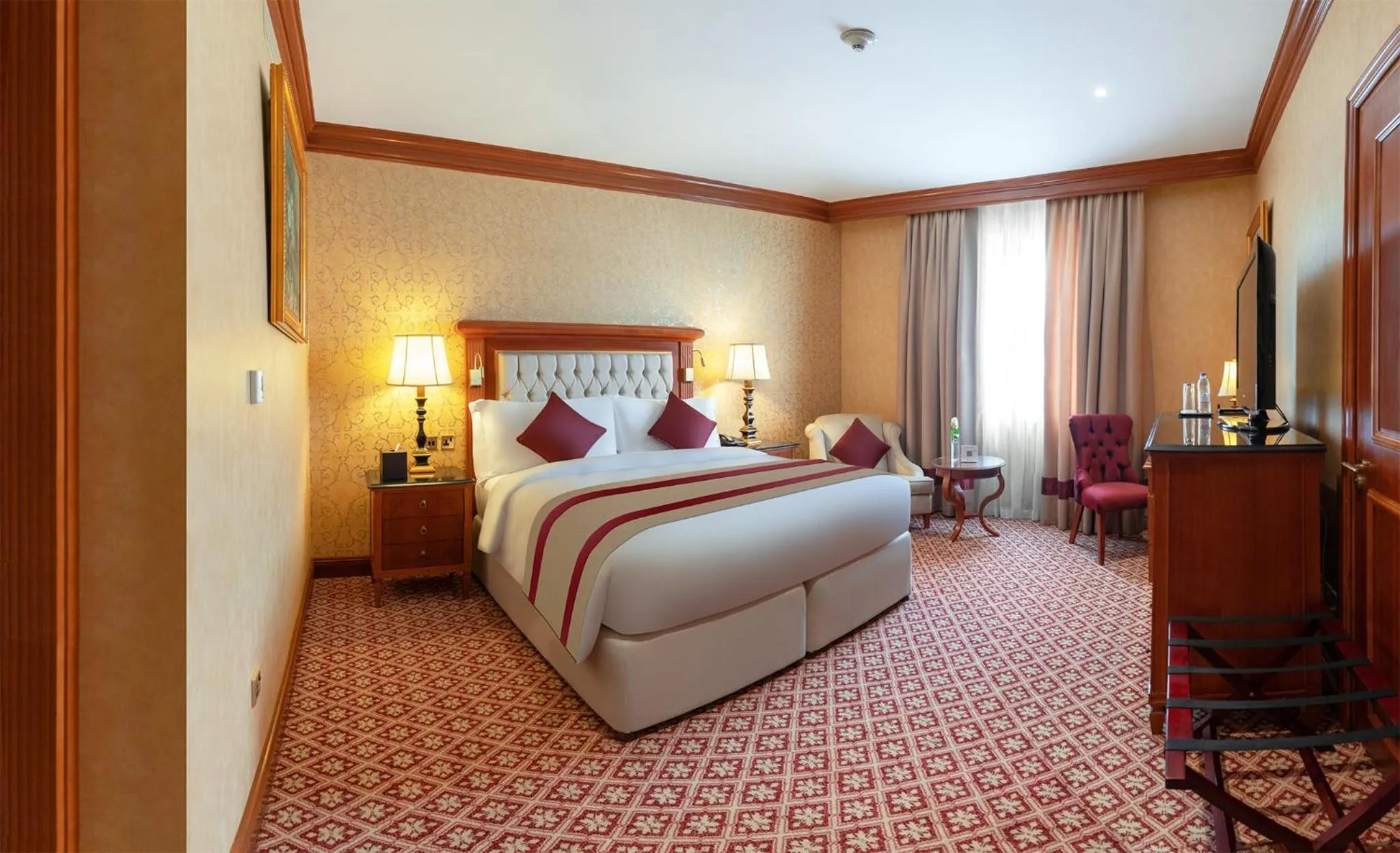 Bed in Al Aziziyah Boutique Hotel By The Torch