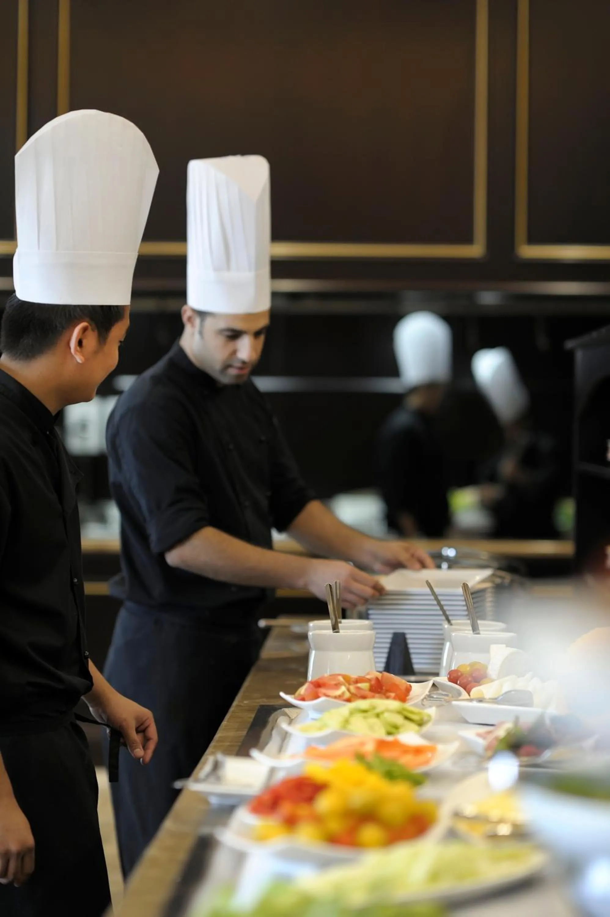 Food and drinks in Al Aziziyah Boutique Hotel By The Torch