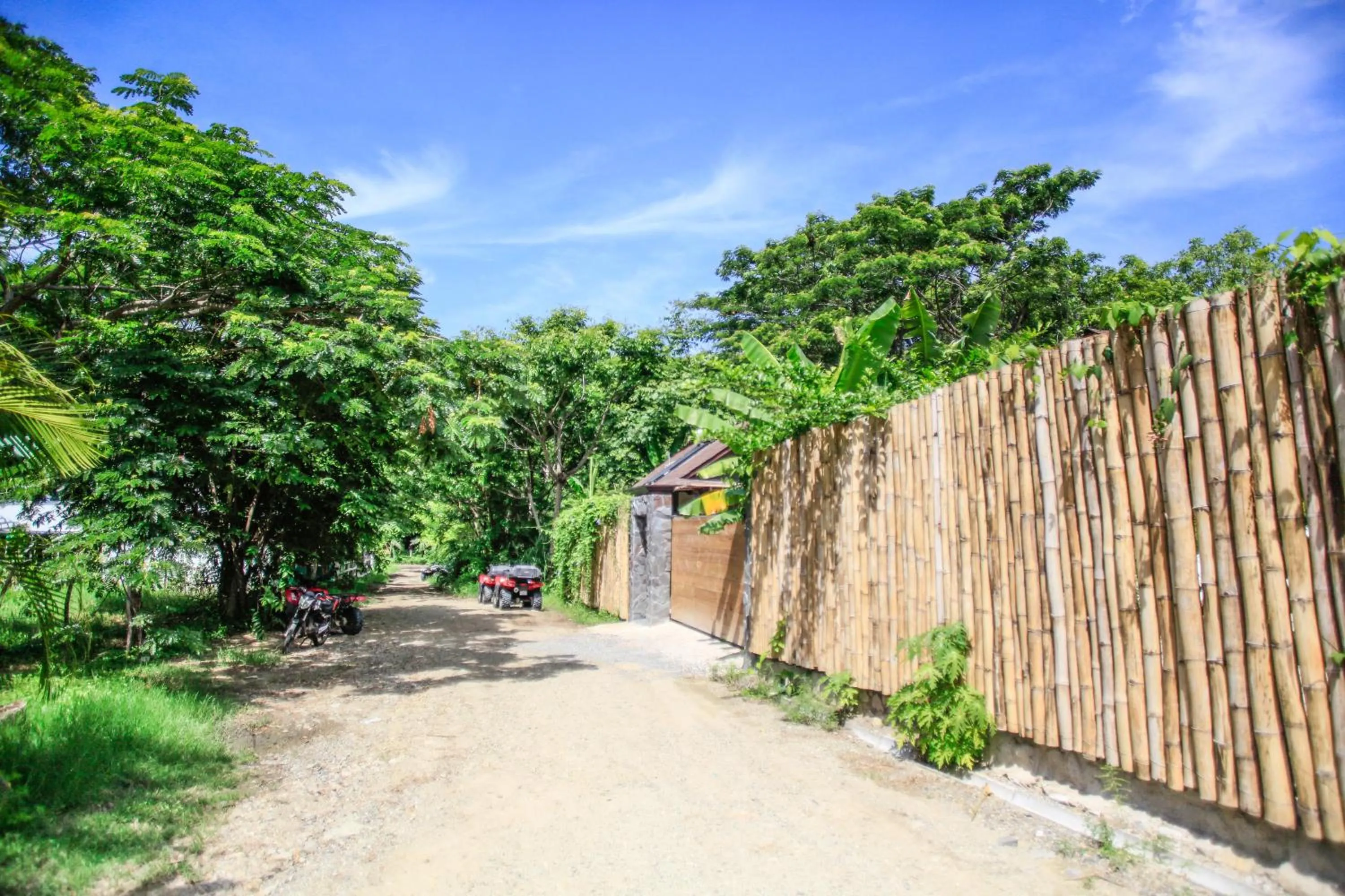 Neighbourhood in Lua Villas