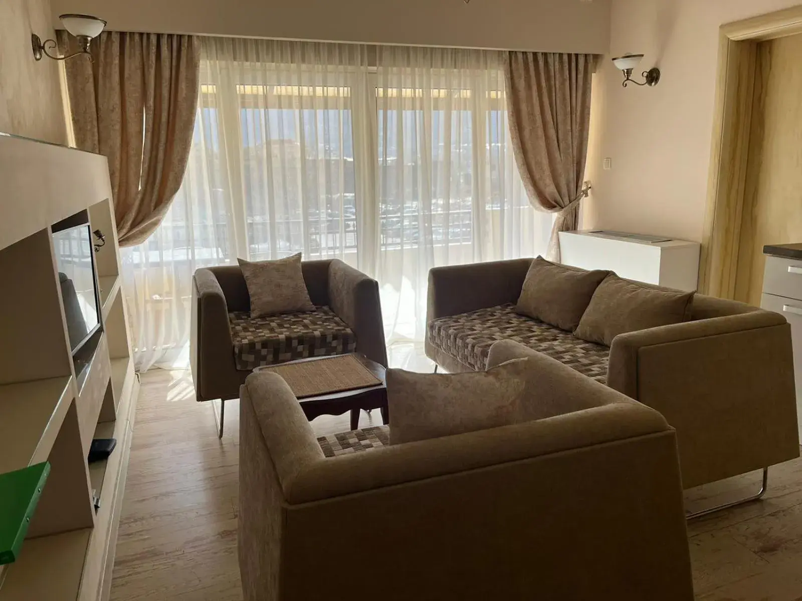 Deluxe Apartment in Garni Hotel TIANIS Deluxe Apartment in Garni Hotel TIANIS