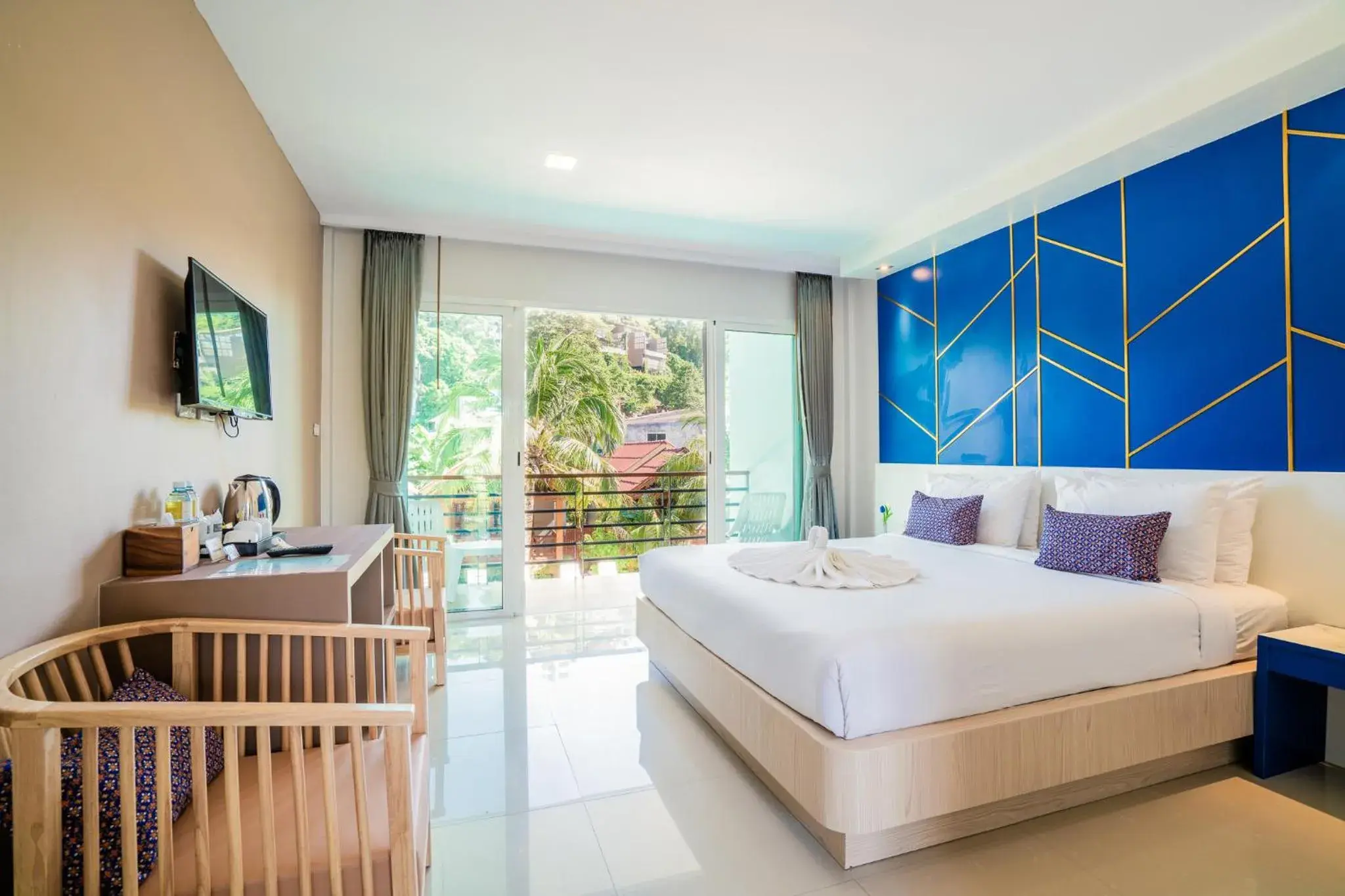 Deluxe Double Room with Pool View in Phi Phi Anita Resort Deluxe Double Room with Pool View in Phi Phi Anita Resort