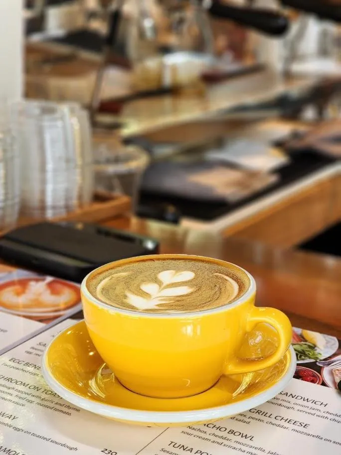 Restaurant/places to eat in Haadson Resort & Koh Raham