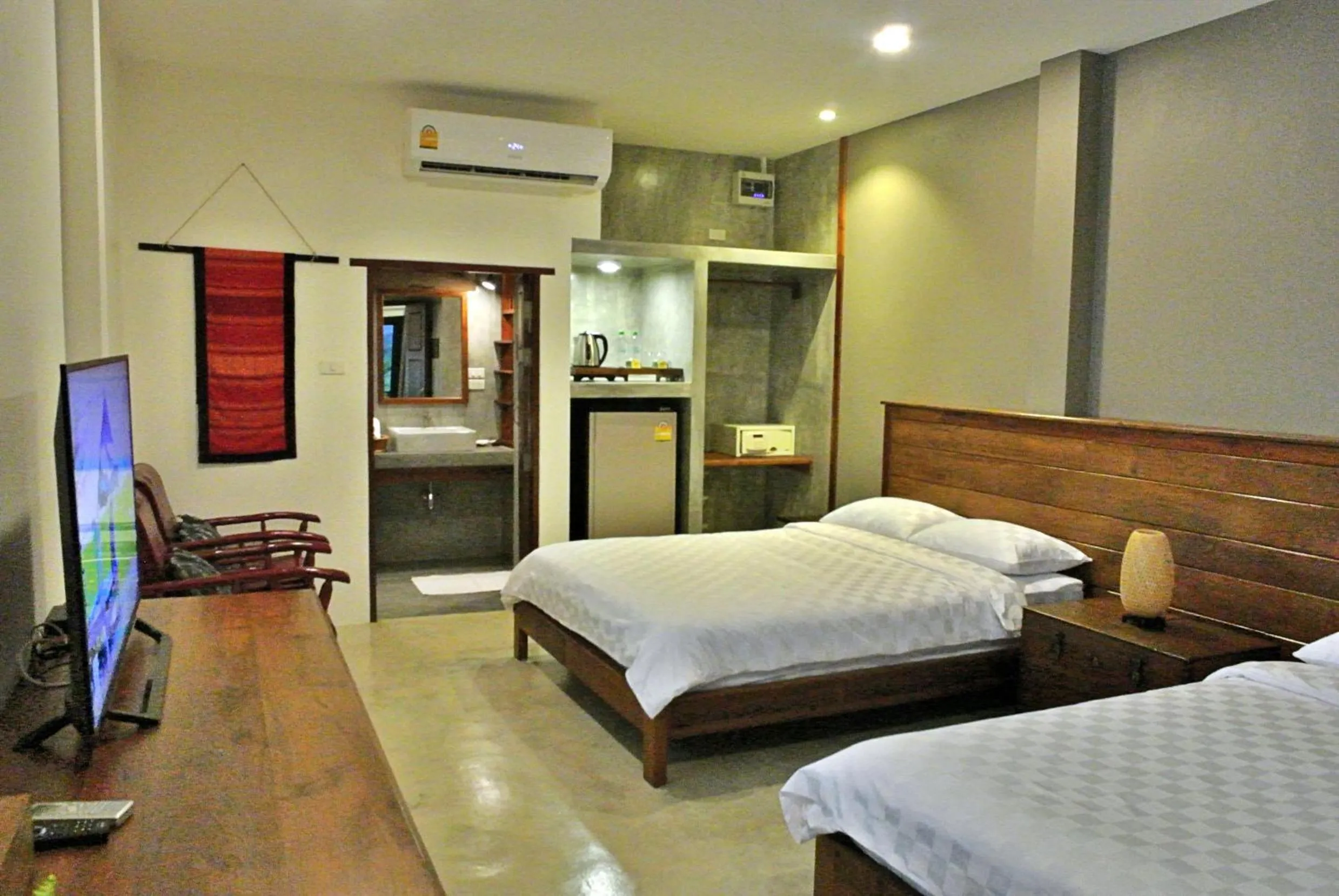 Bedroom, Bed in Le Cocotier