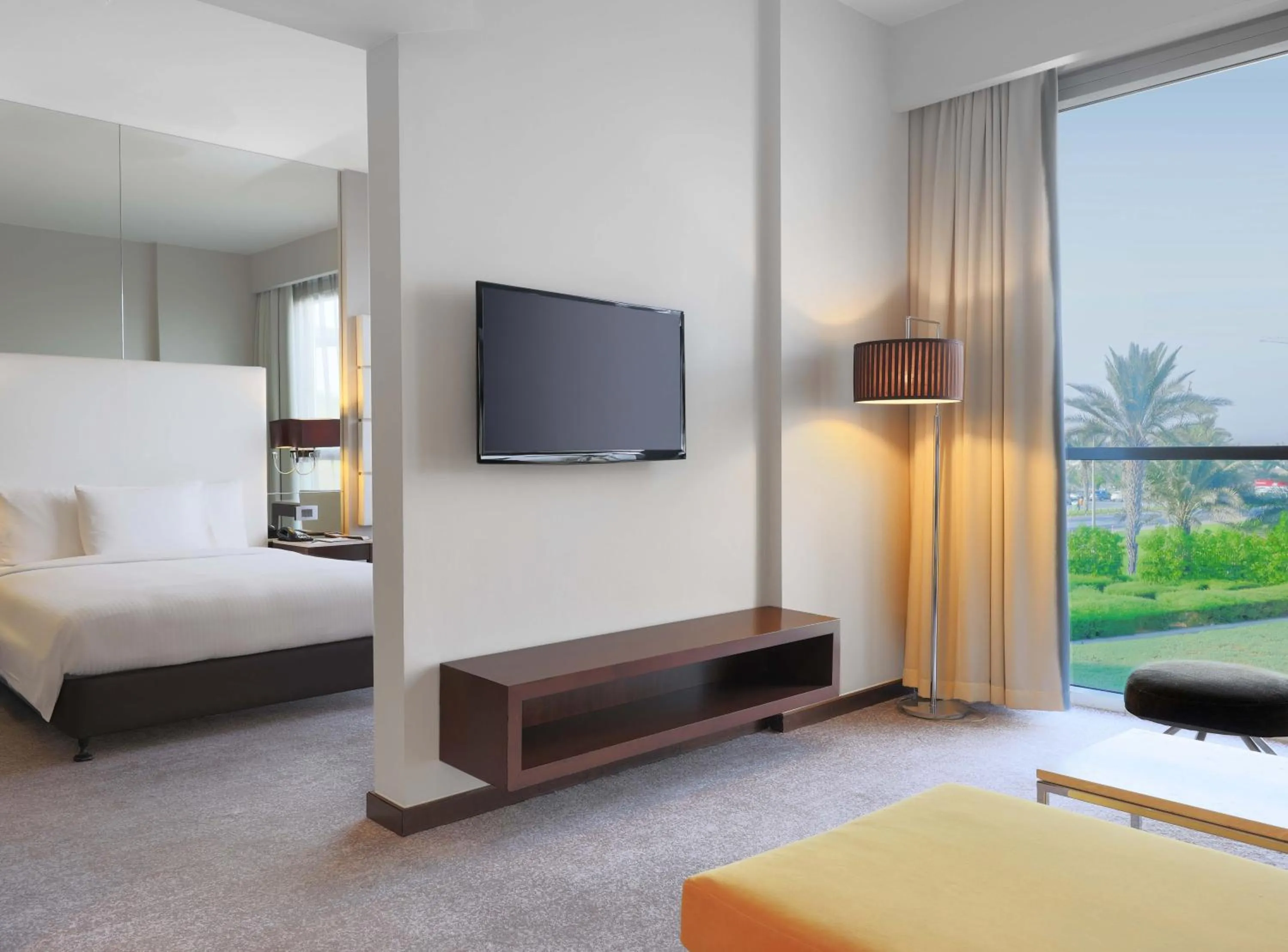 Living room, Bed in Centro Sharjah