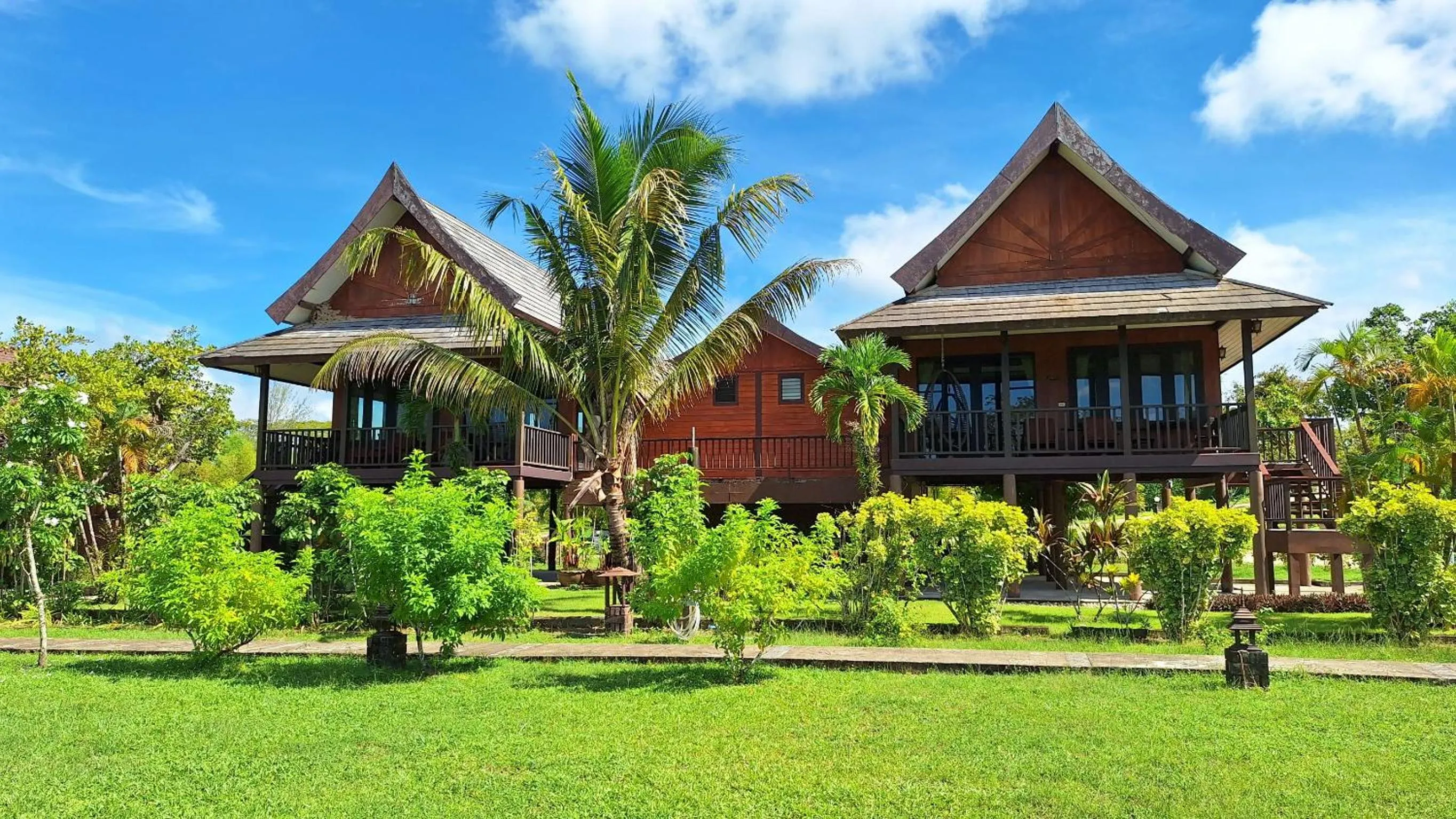 Garden in ThaiLife Wellness & Meditation Resort- SHA Plus