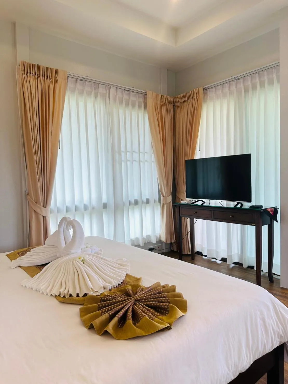 Bed in ThaiLife Wellness & Meditation Resort- SHA Plus