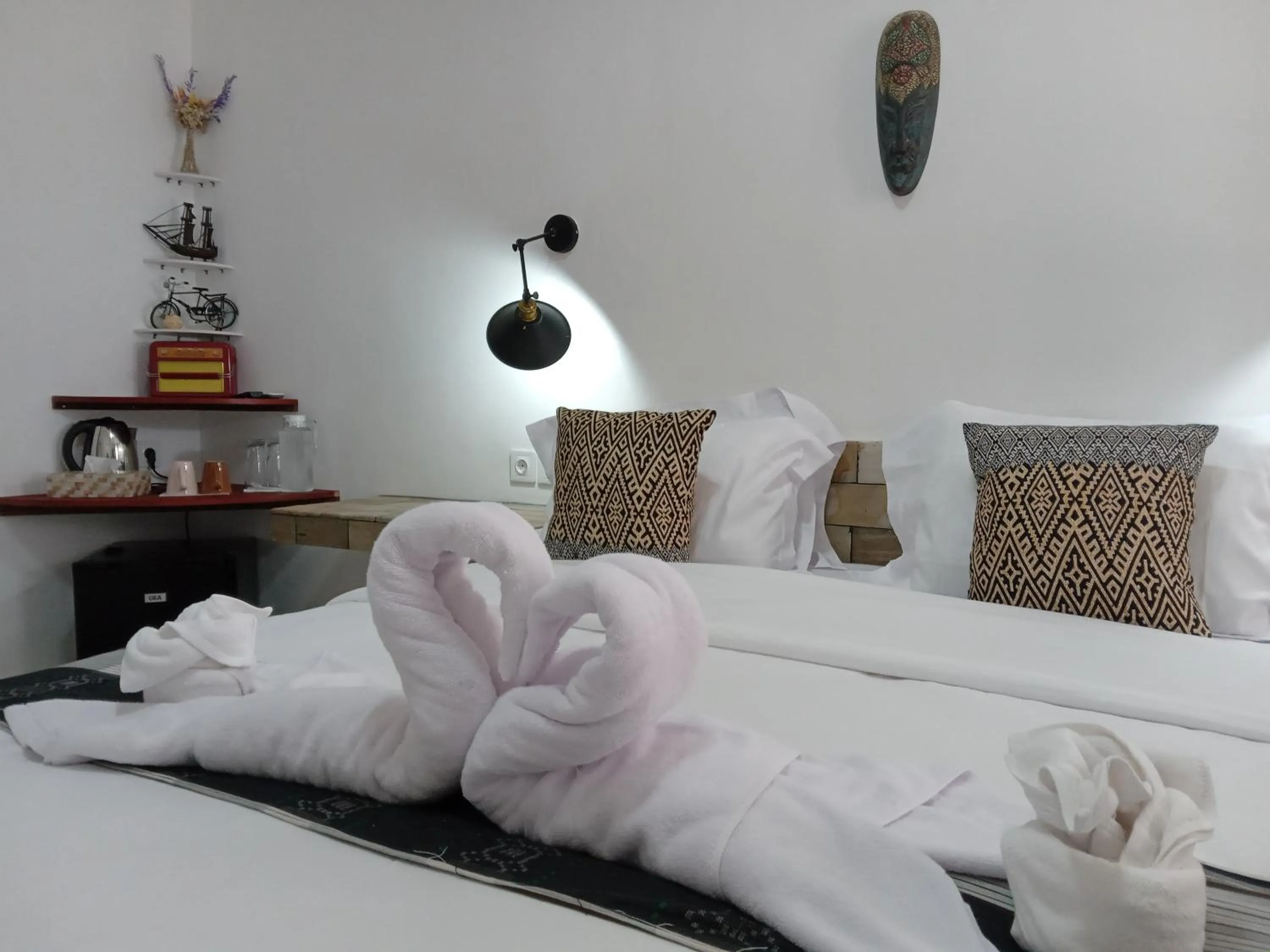 Bed in Katara Gili, Boutique Rooms and Bungalows