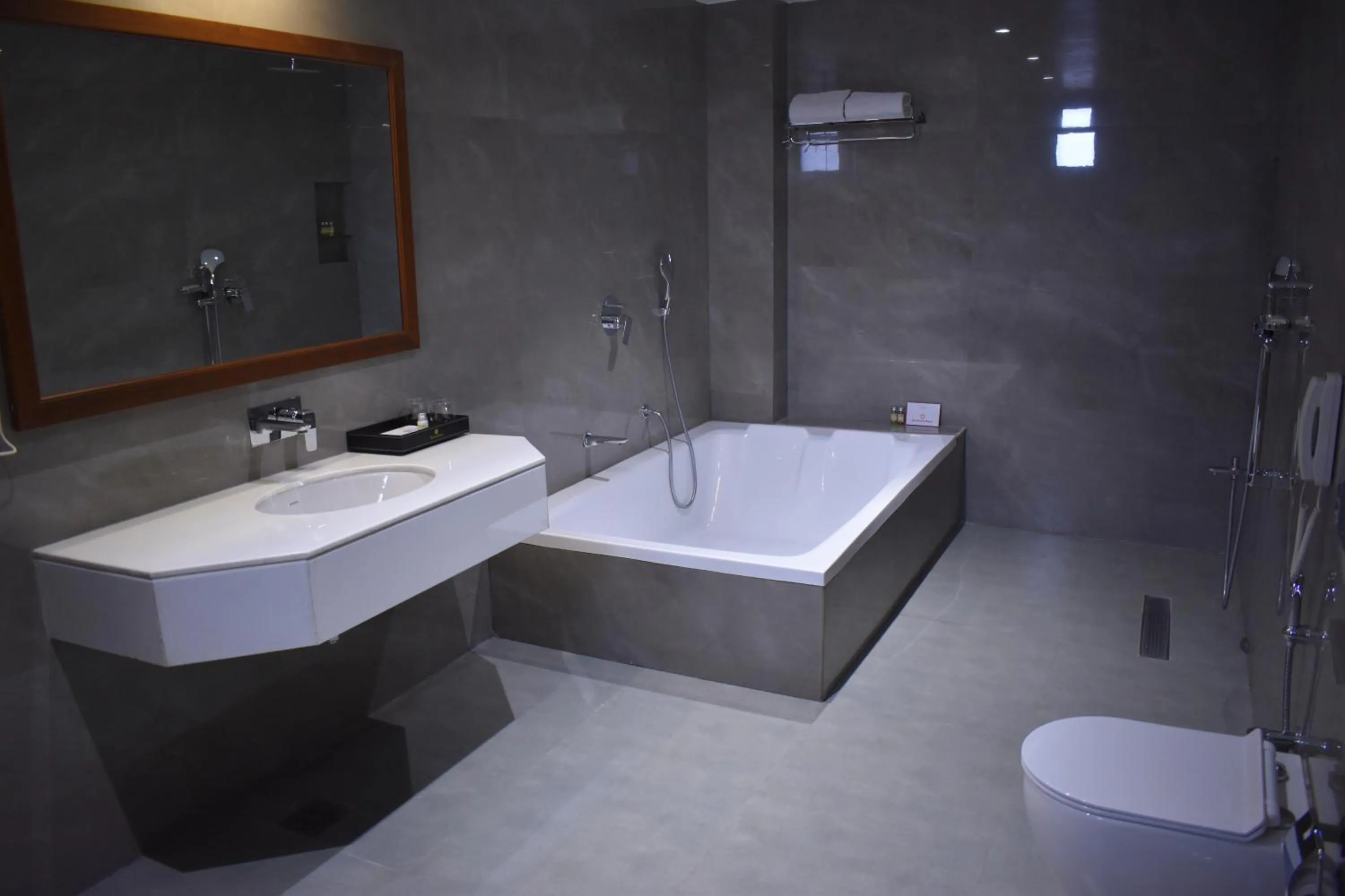 Bathroom in Sun Hotel and Resort, Mount Abu