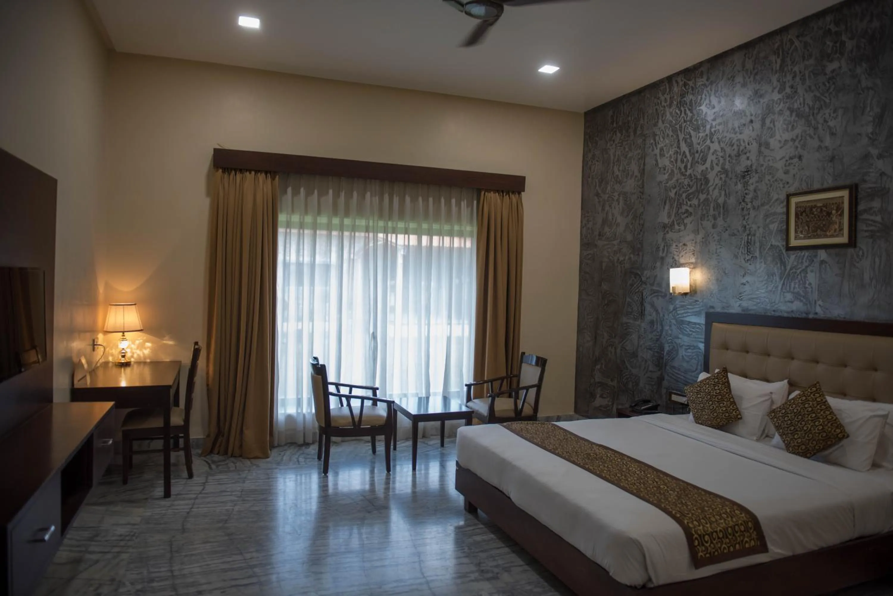 Photo of the whole room, Bed in Sun Hotel and Resort, Mount Abu