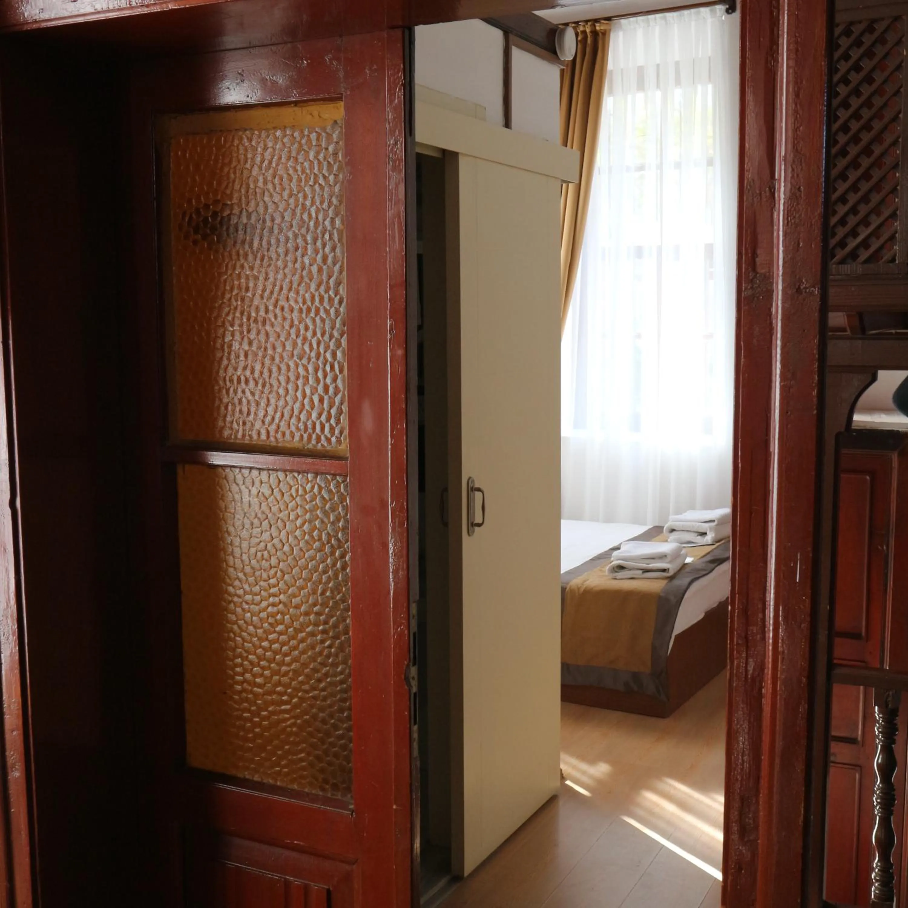 Photo of the whole room, Bed in Konak Hotel Kaleiçi