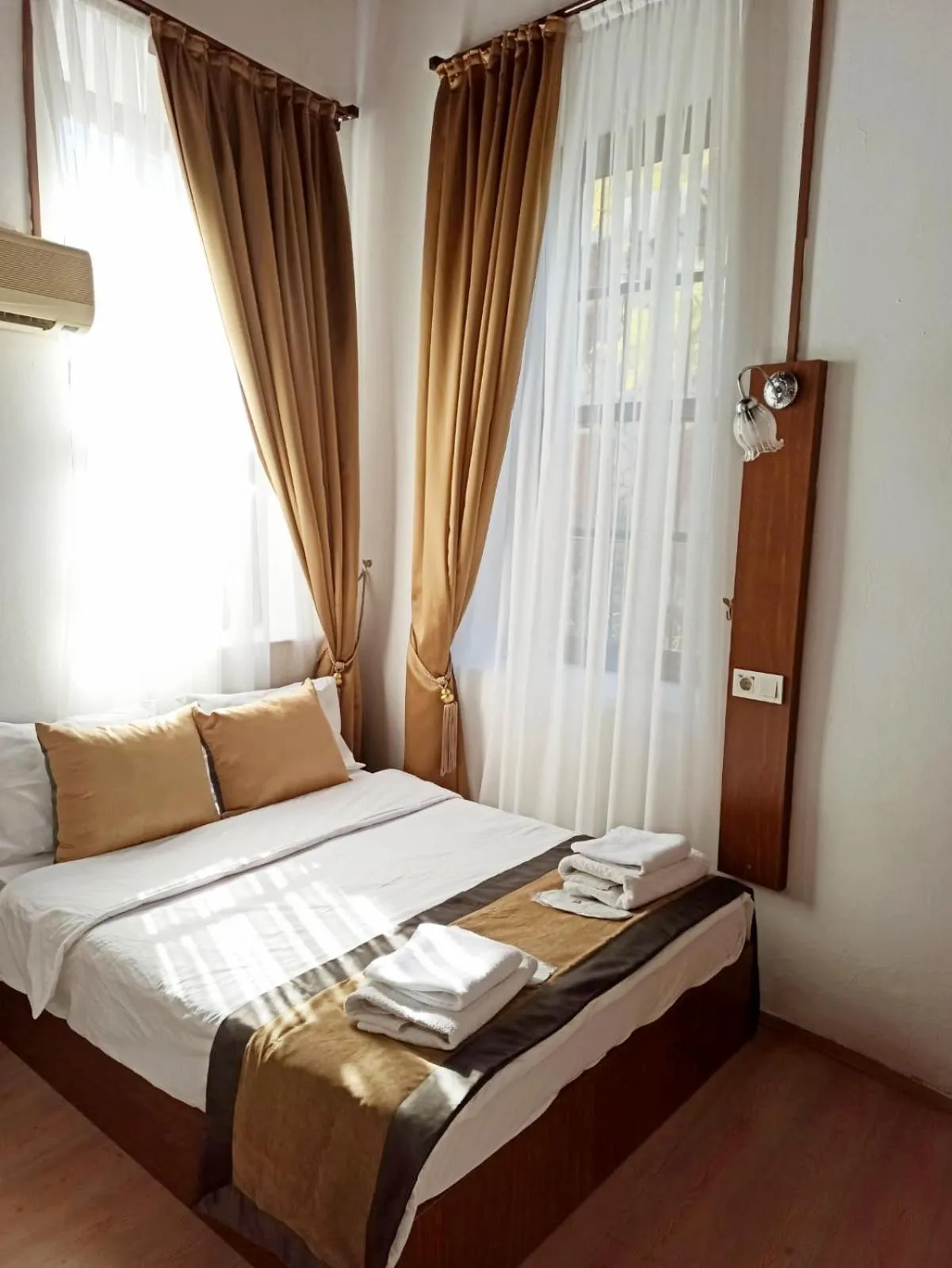 Bed in Konak Hotel Kaleiçi