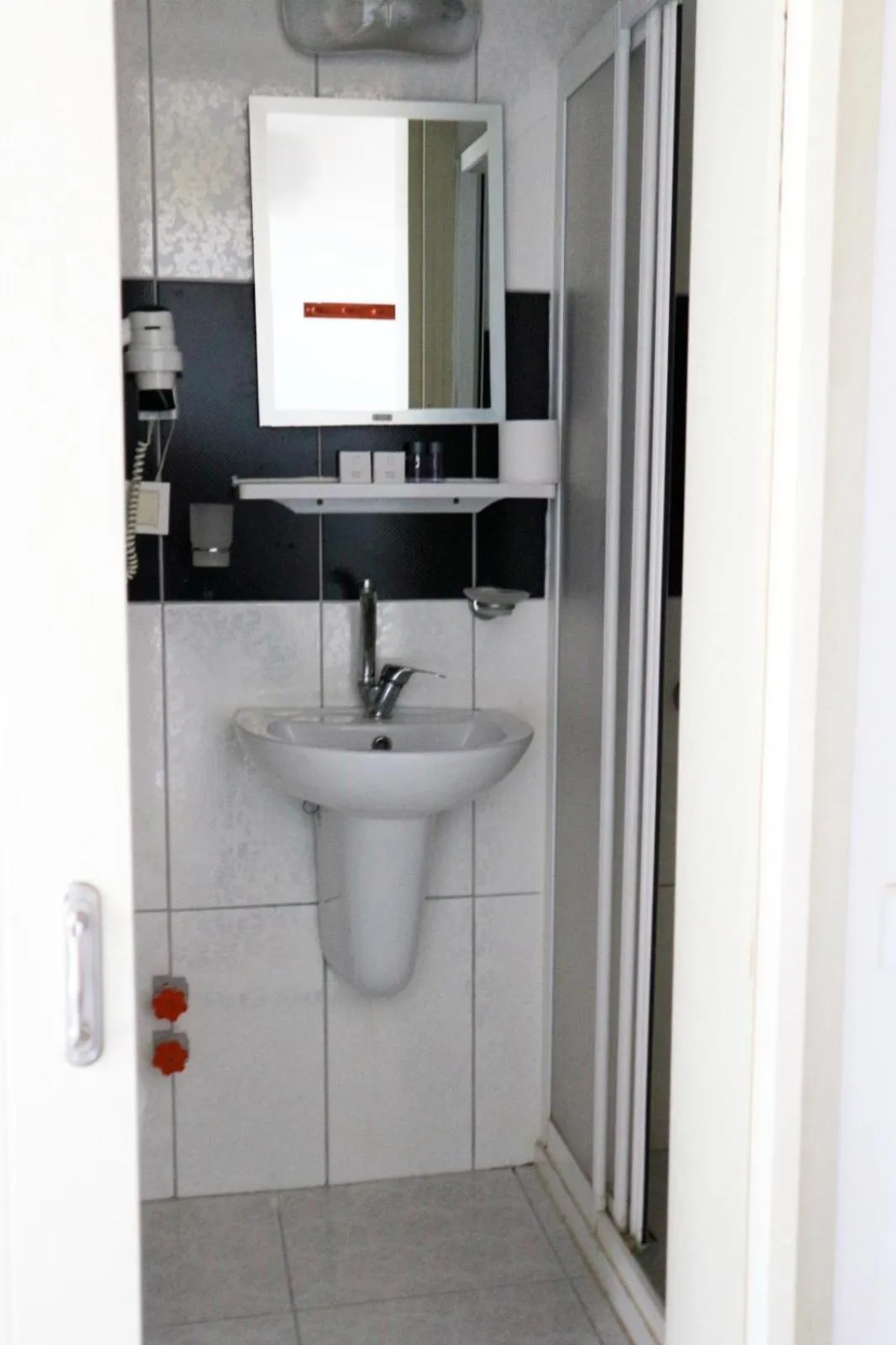 Bathroom in Konak Hotel Kaleiçi