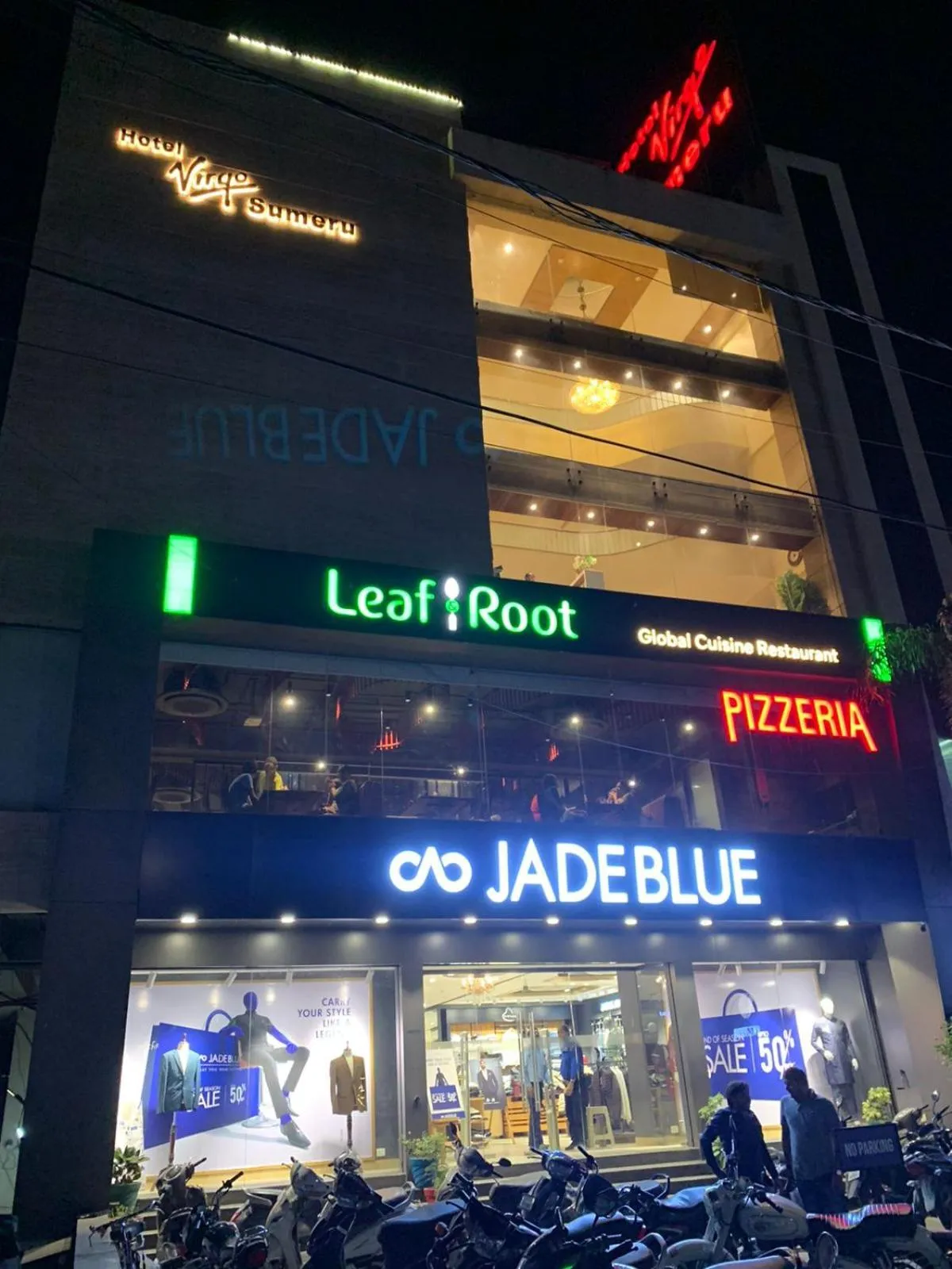 Facade/entrance in Hotel Virgo Sumeru