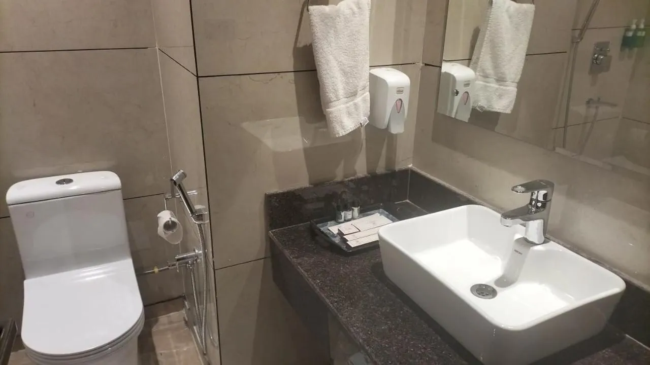 Bathroom in Cardinal Ambica