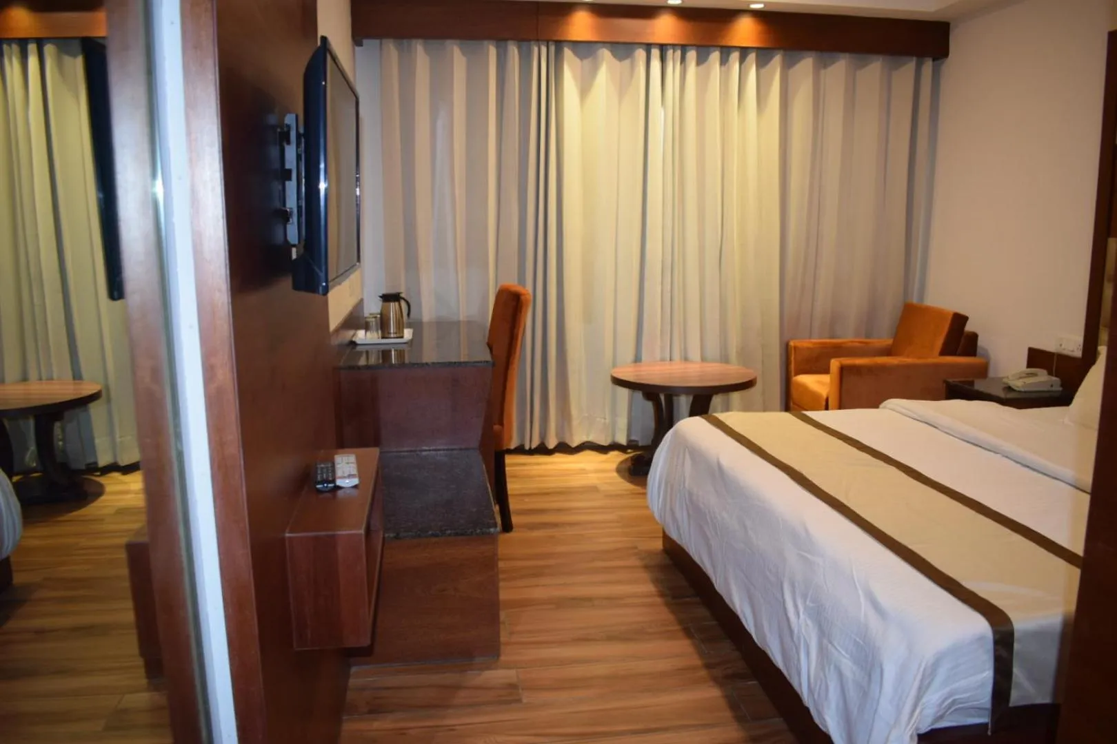 Bedroom, Bed in Cardinal Ambica