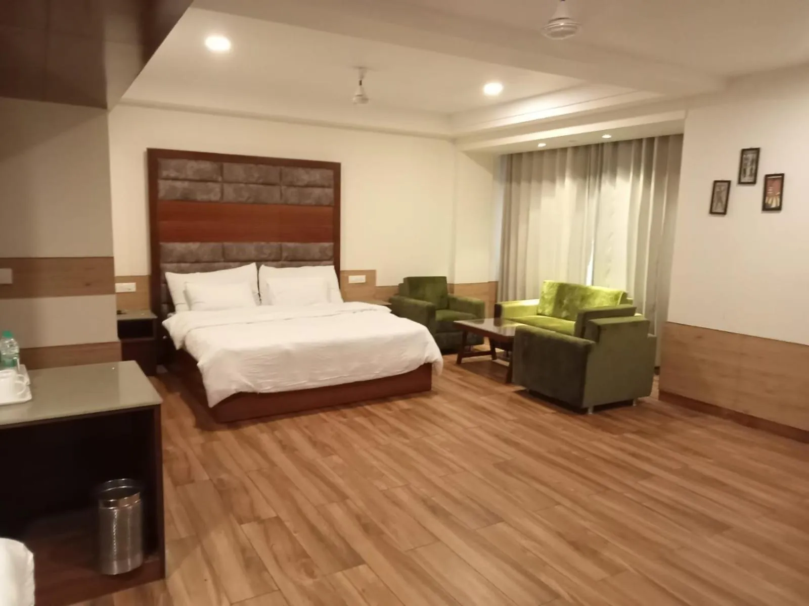 Bed in Cardinal Ambica