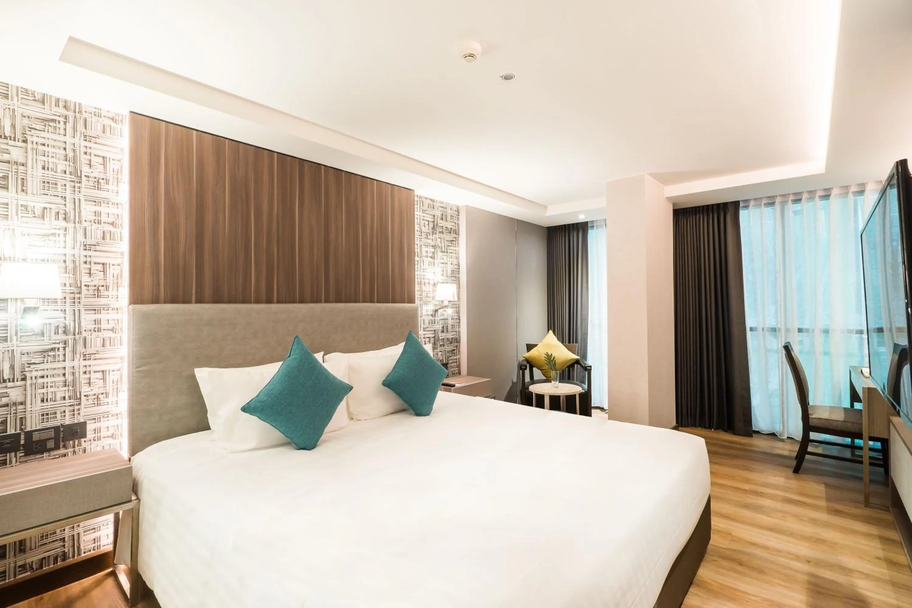 Bedroom, Bed in Citrus Suites Sukhumvit 6 by Compass Hospitality