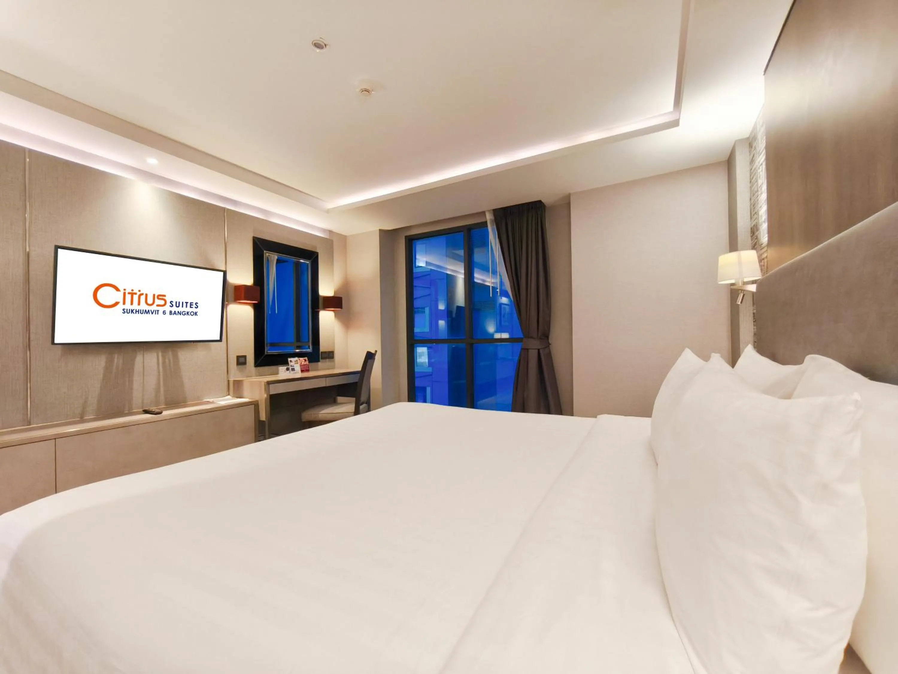 Bed in Citrus Suites Sukhumvit 6 by Compass Hospitality