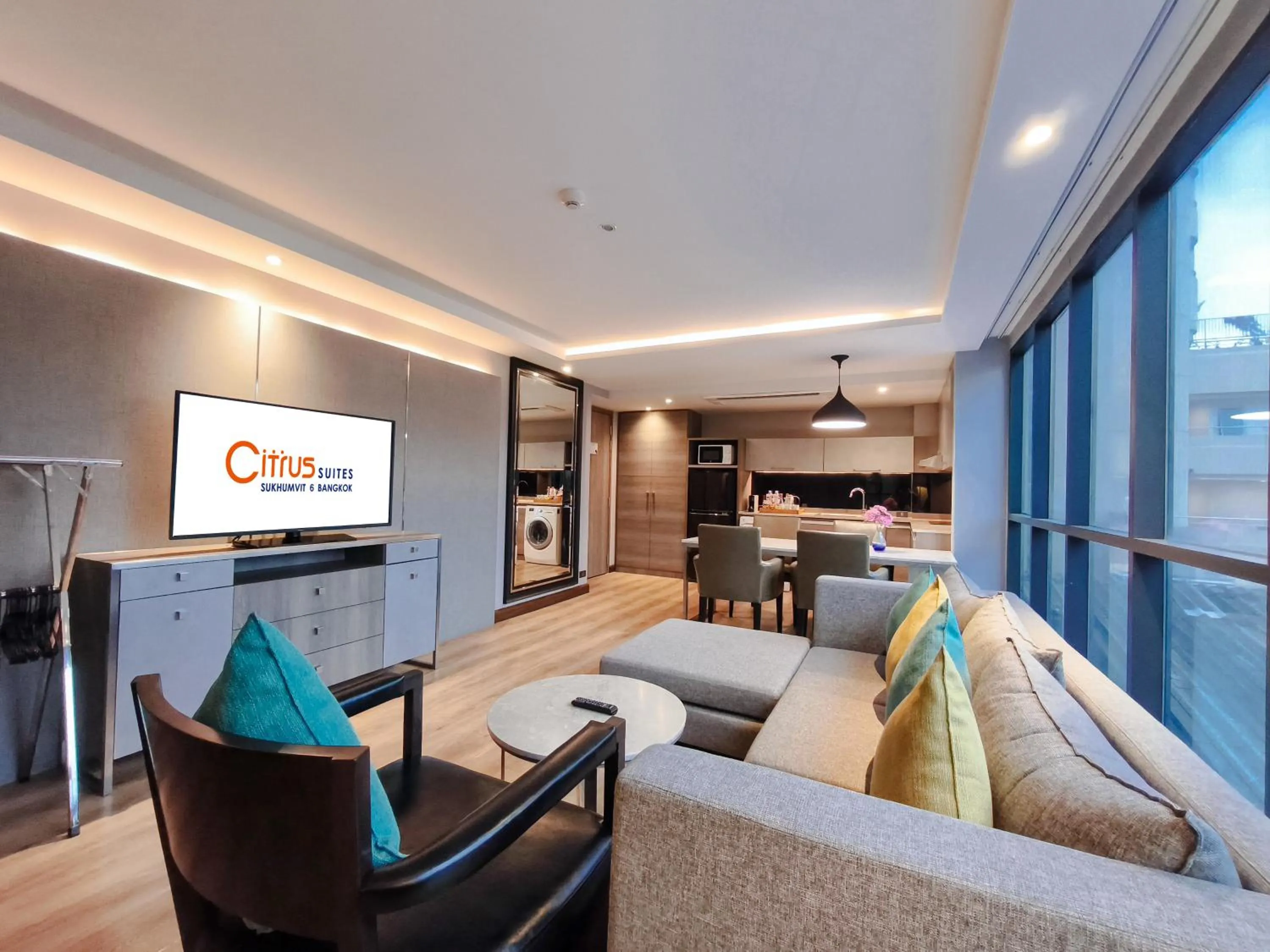TV and multimedia in Citrus Suites Sukhumvit 6 by Compass Hospitality