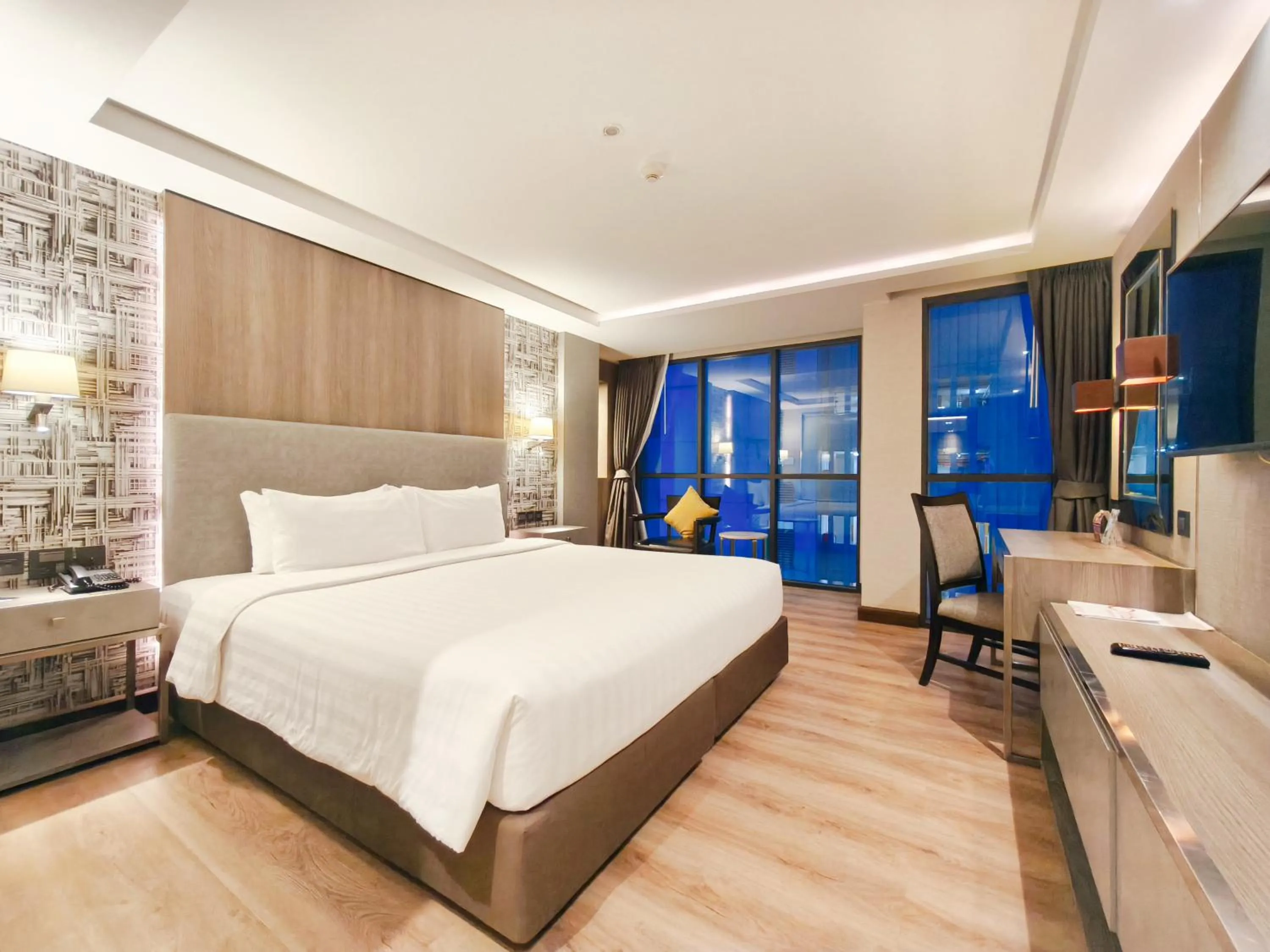Bed in Citrus Suites Sukhumvit 6 by Compass Hospitality