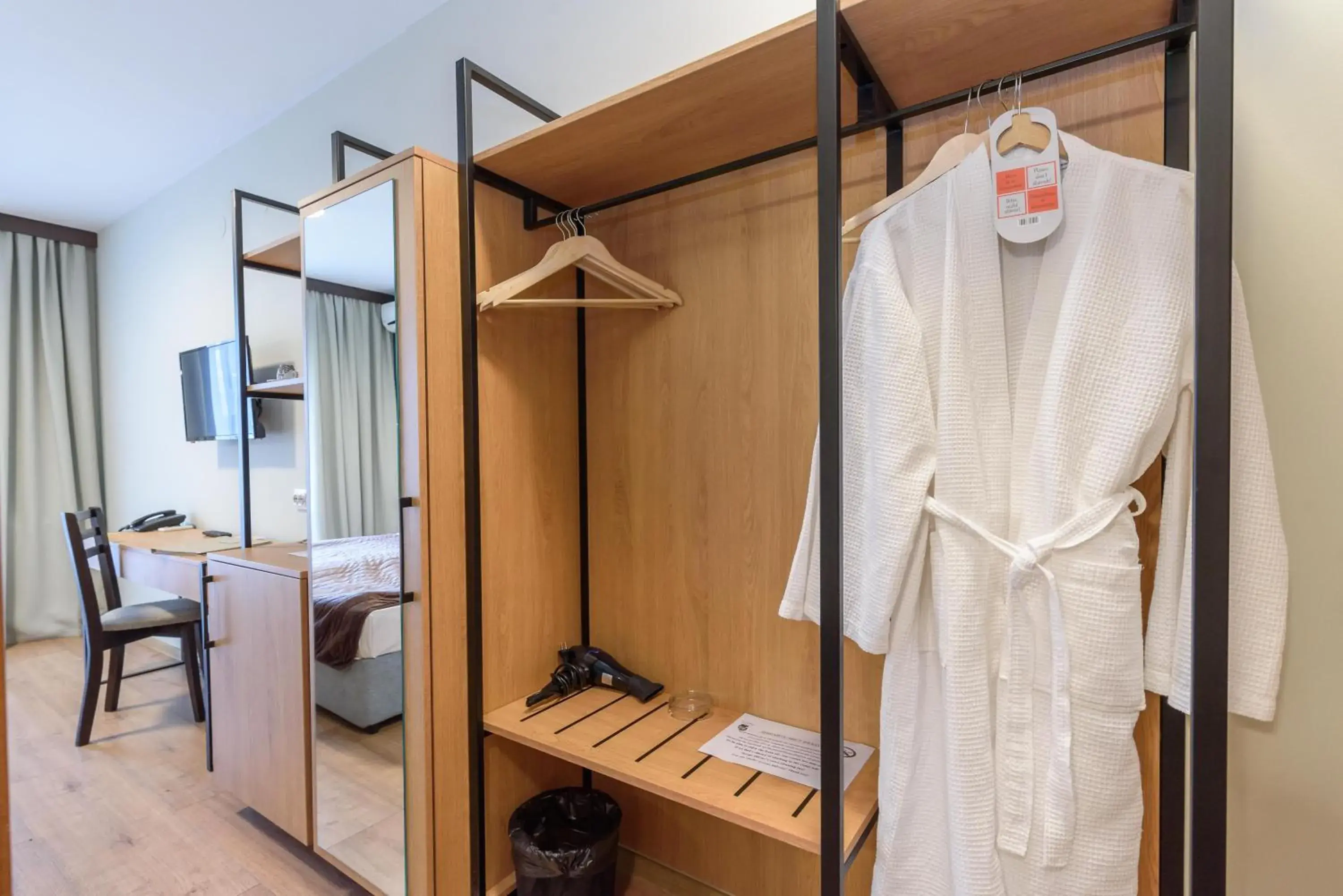 Double or Twin Room - single occupancy in St George Ski & Holiday - Half Board & All Inclusive Double or Twin Room - single occupancy in St George Ski & Holiday - Half Board & All Inclusive