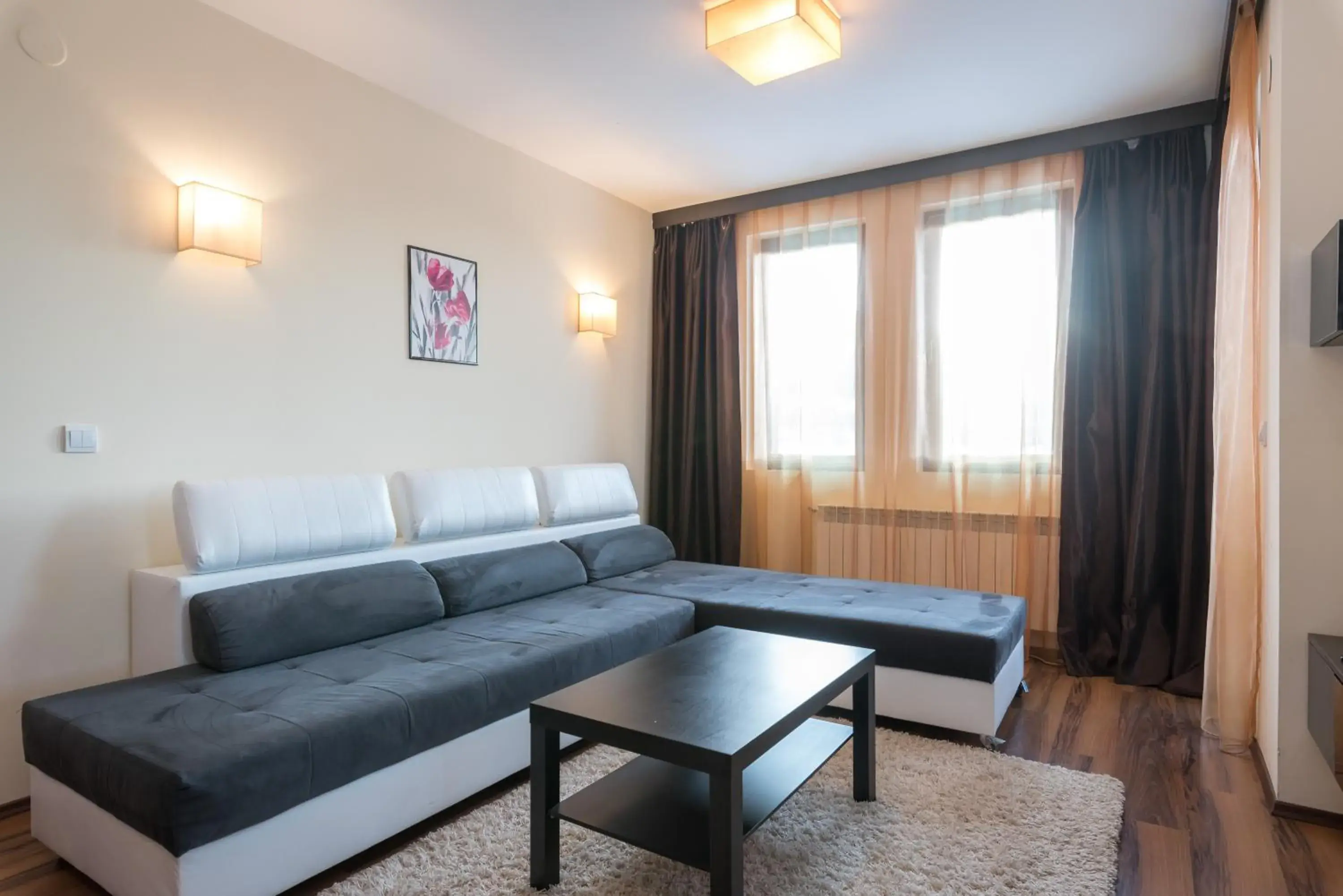 Three-Bedroom Apartment in St George Ski & Holiday - Half Board & All Inclusive Three-Bedroom Apartment in St George Ski & Holiday - Half Board & All Inclusive