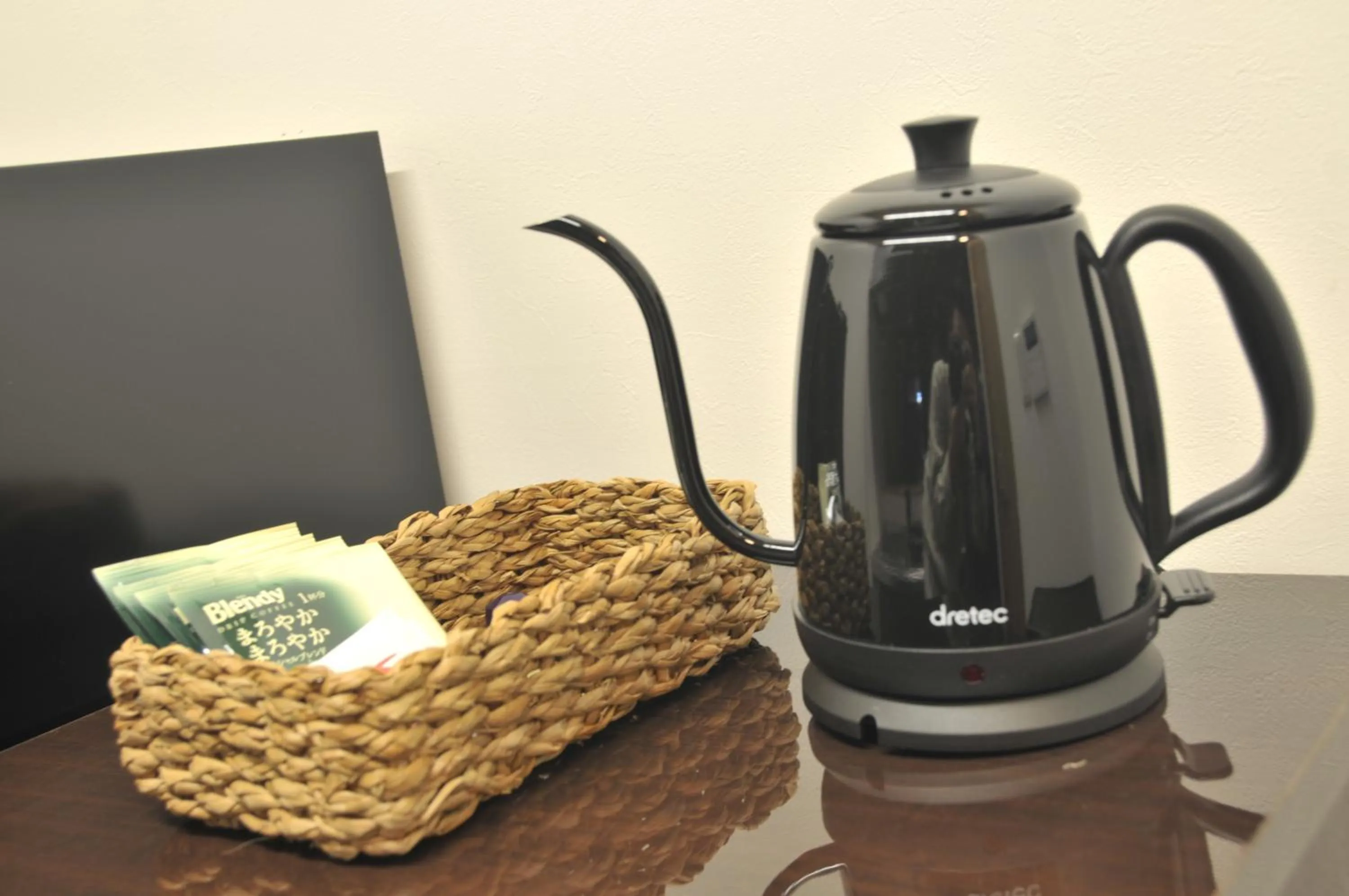 Coffee/tea facilities in Stay SAKURA Tokyo Asakusa Townhouse