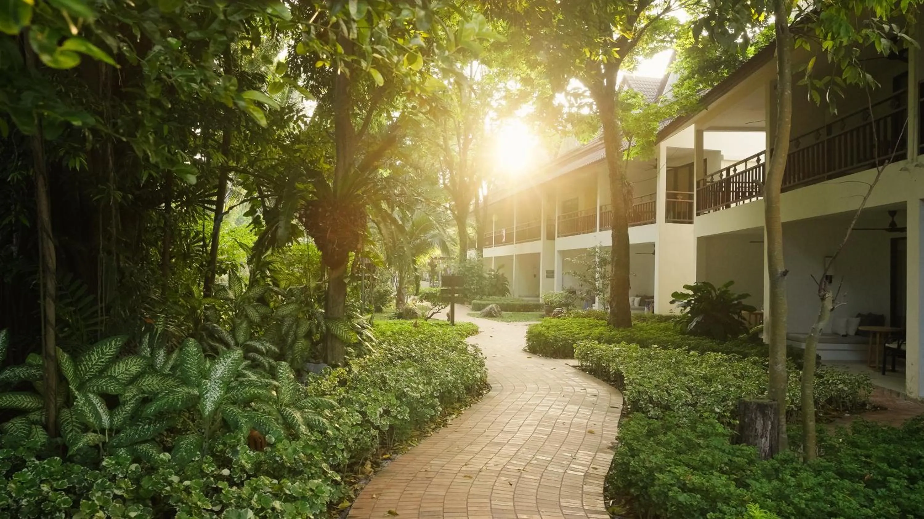 Garden in Paradise Beach Resort, Koh Samui - SHA Extra Plus