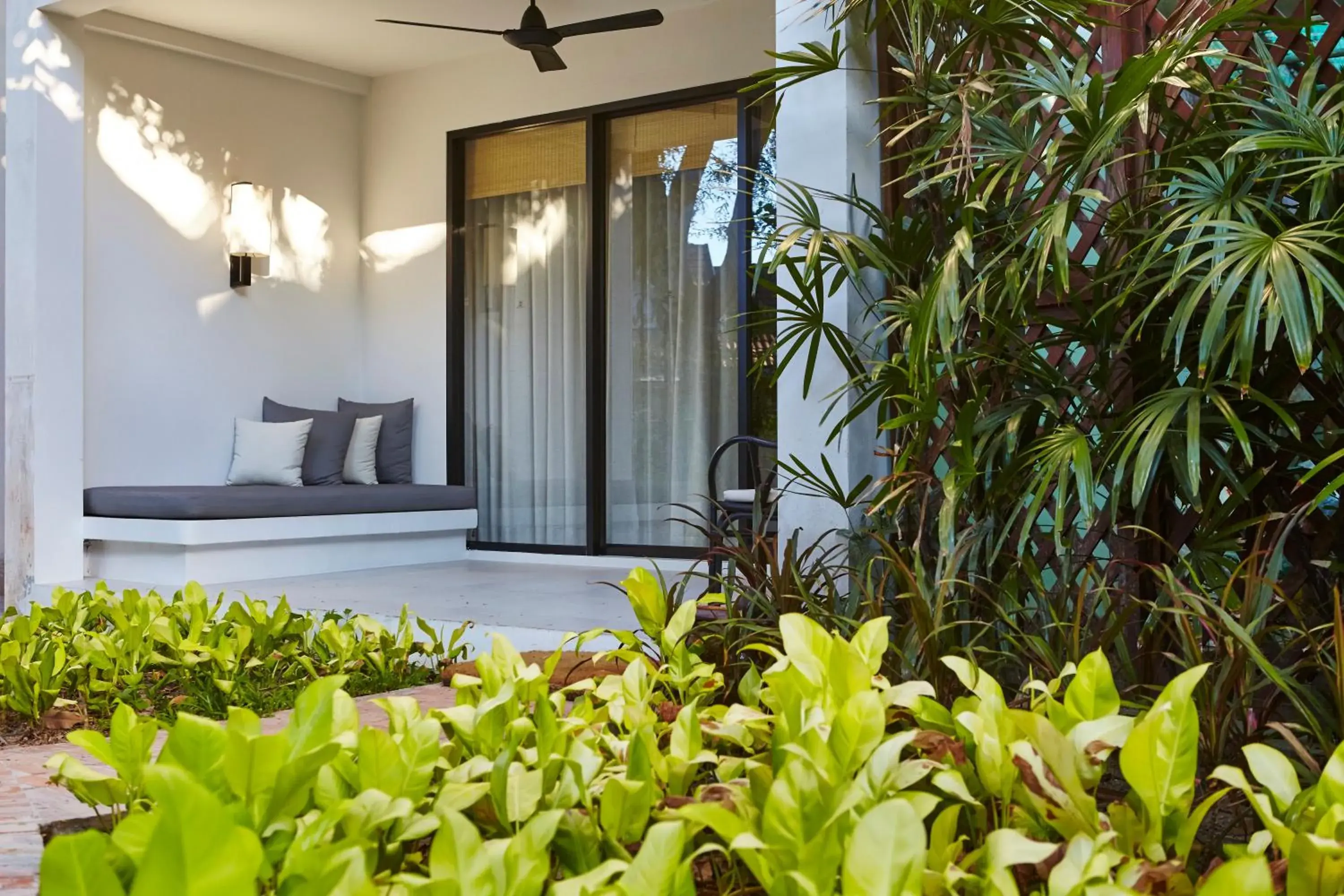 Grand Deluxe Triple Room in Paradise Beach Resort, Koh Samui - SHA Extra Plus Grand Deluxe Triple Room in Paradise Beach Resort, Koh Samui - SHA Extra Plus