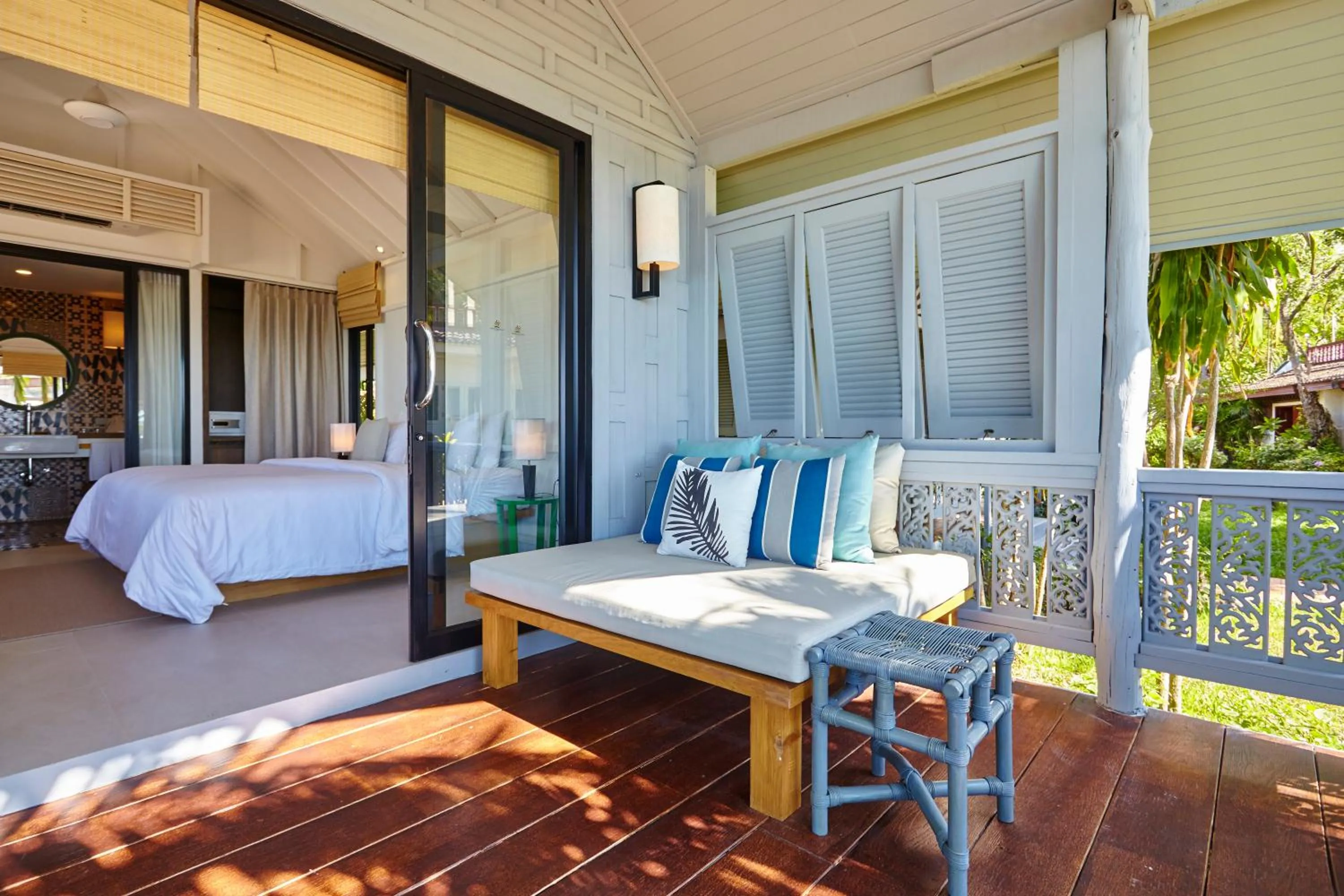 Balcony/Terrace, Bed in Paradise Beach Resort, Koh Samui - SHA Extra Plus