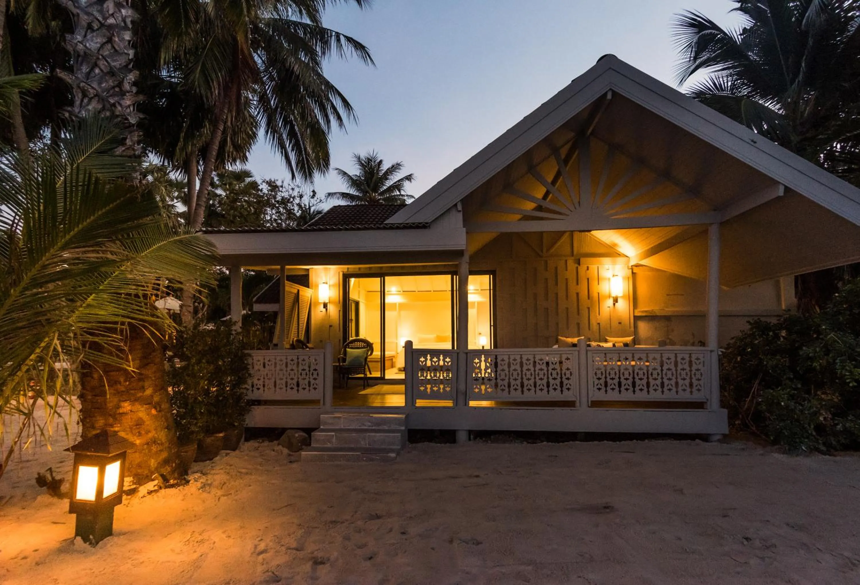 Facade/entrance in Paradise Beach Resort, Koh Samui - SHA Extra Plus