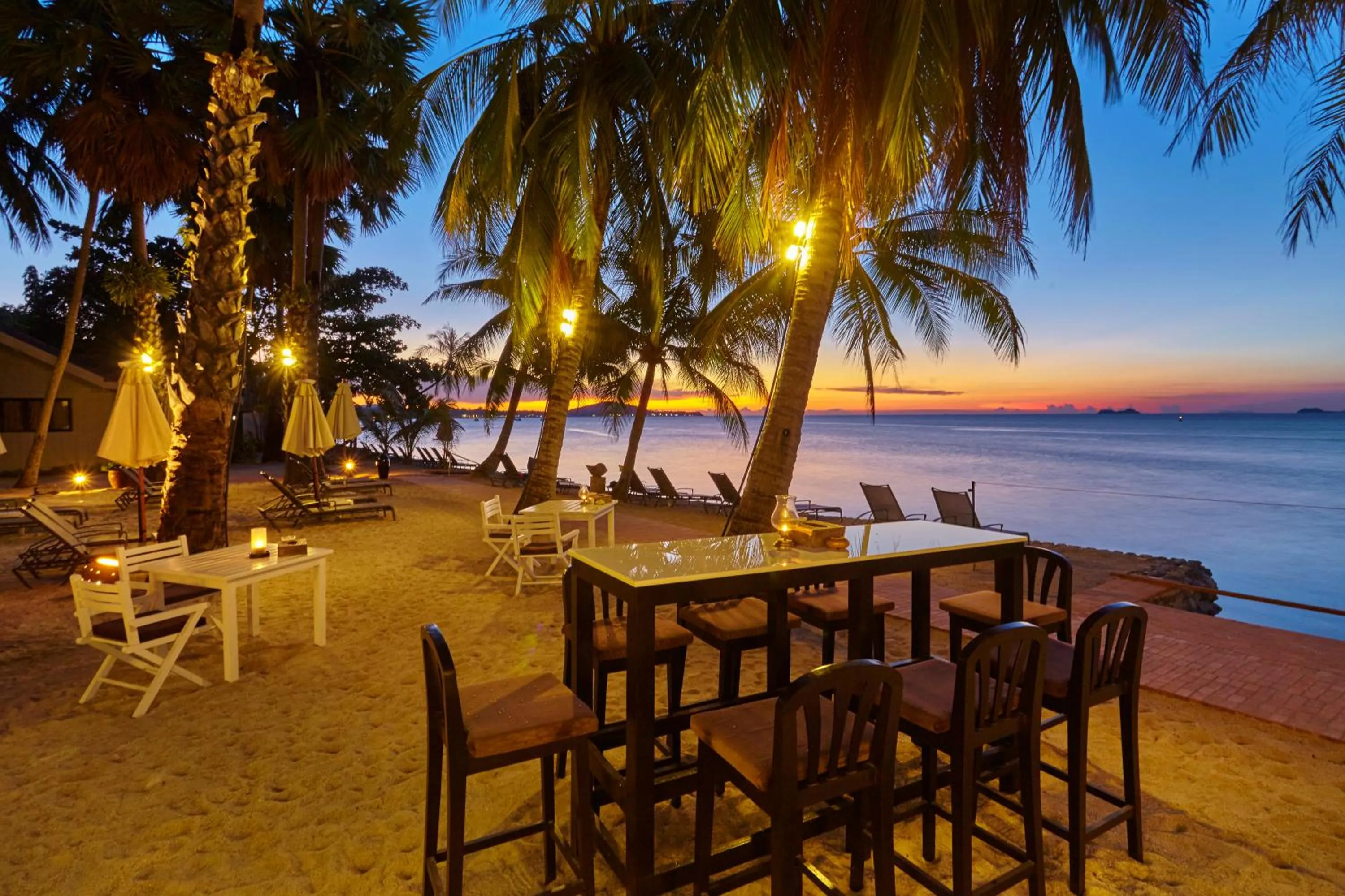 Restaurant/places to eat in Paradise Beach Resort, Koh Samui - SHA Extra Plus