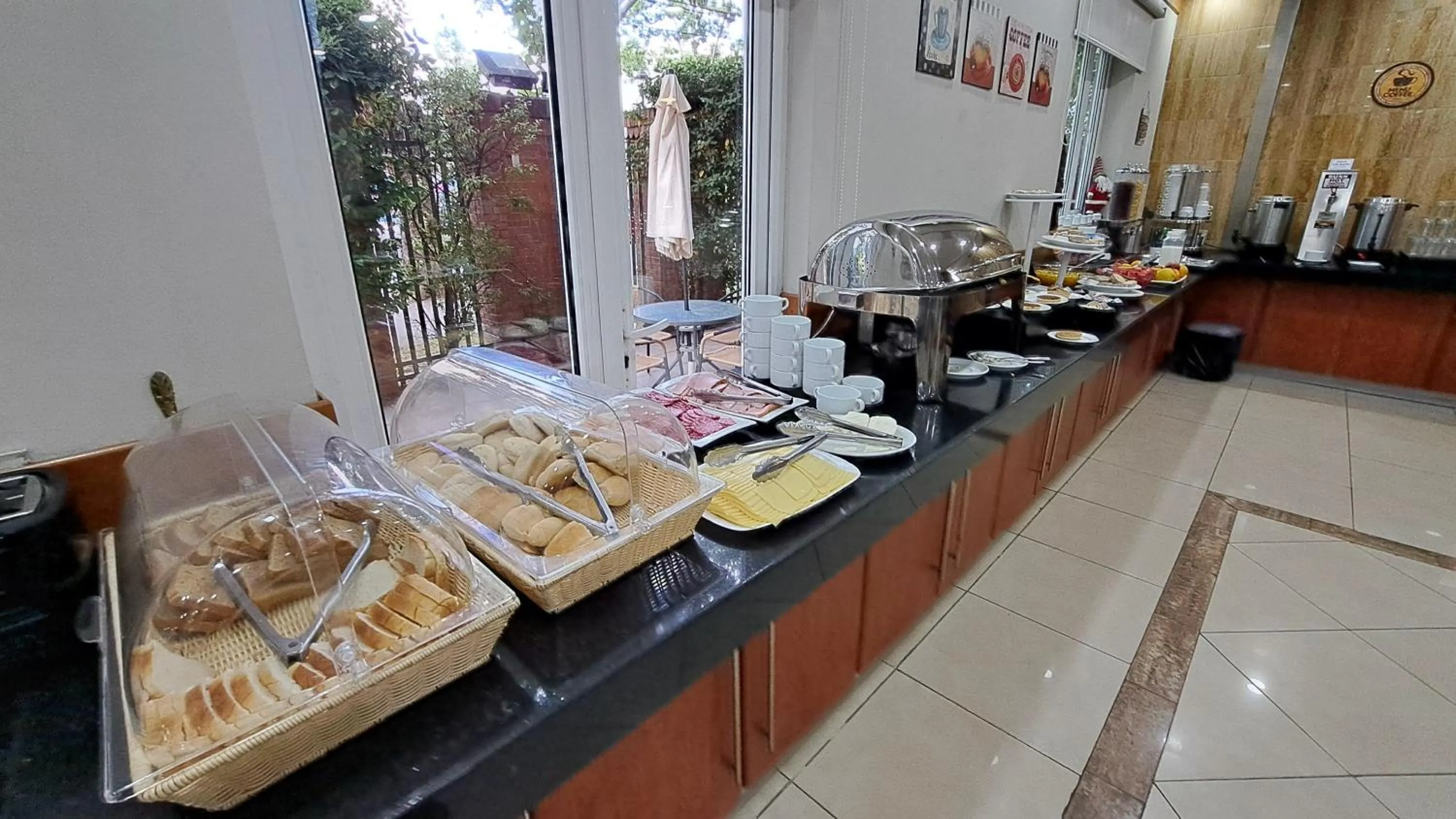 Breakfast in Hotel Diego De Almagro Talca