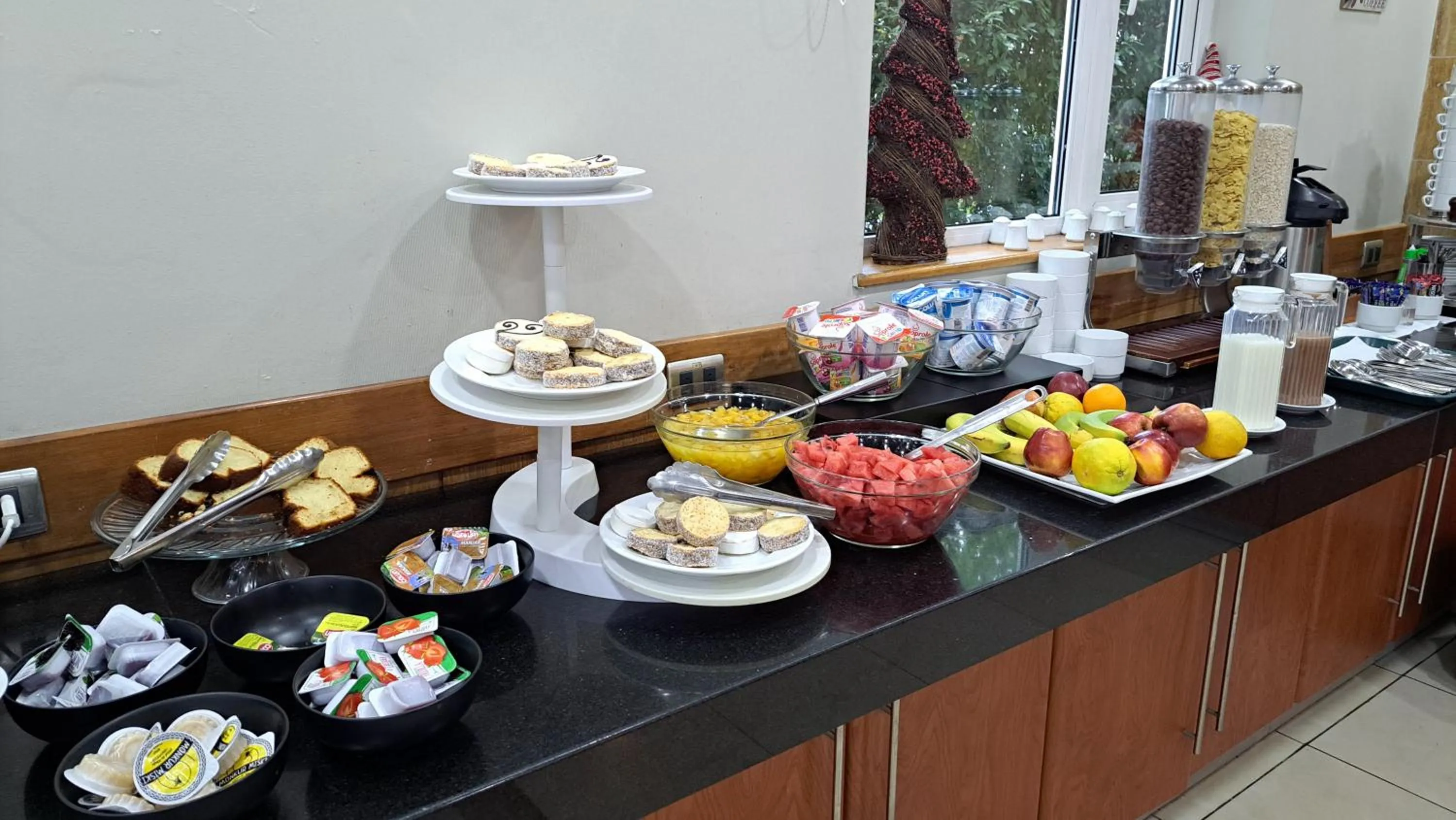 Breakfast in Hotel Diego De Almagro Talca