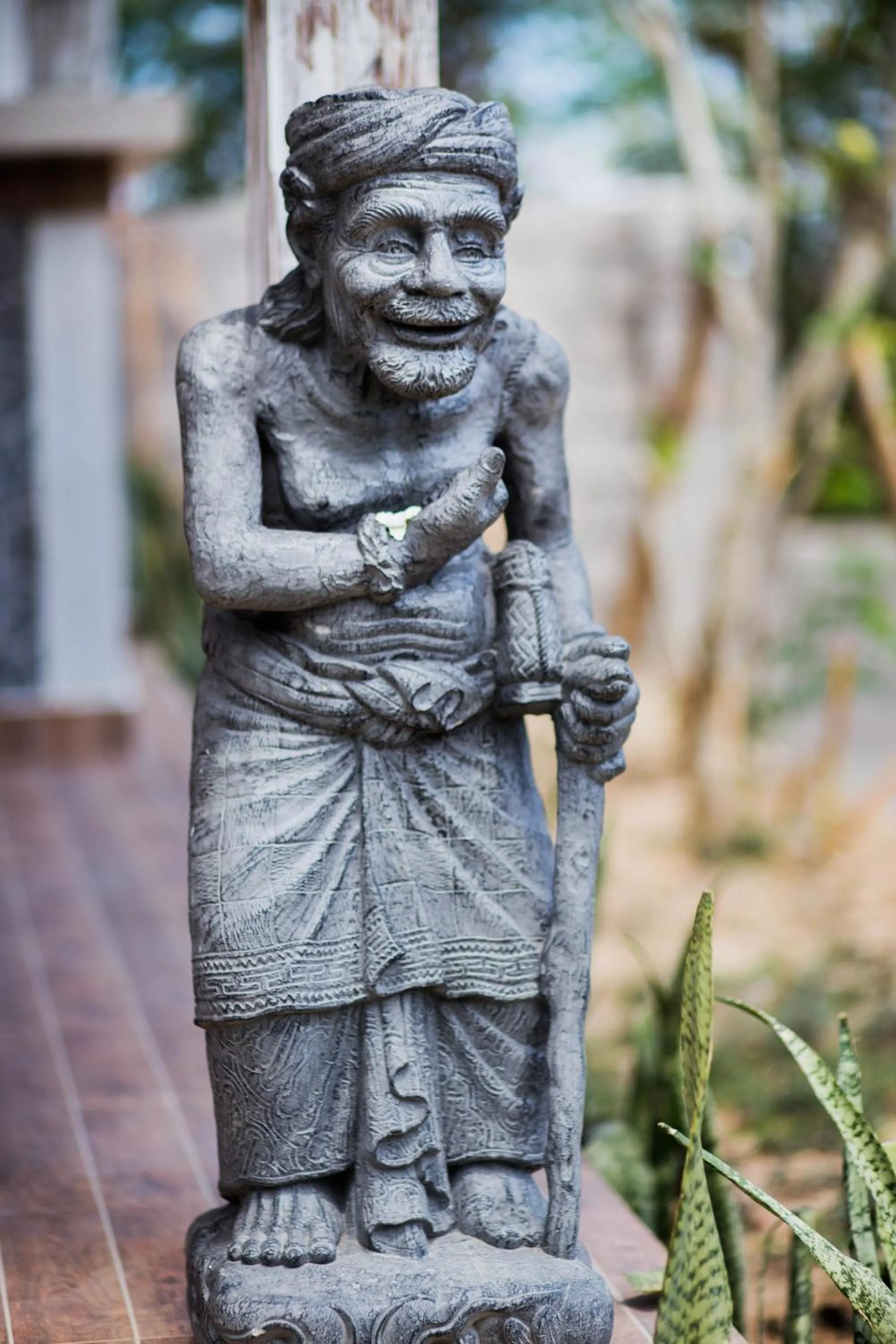 People in 221 Garden Cottages