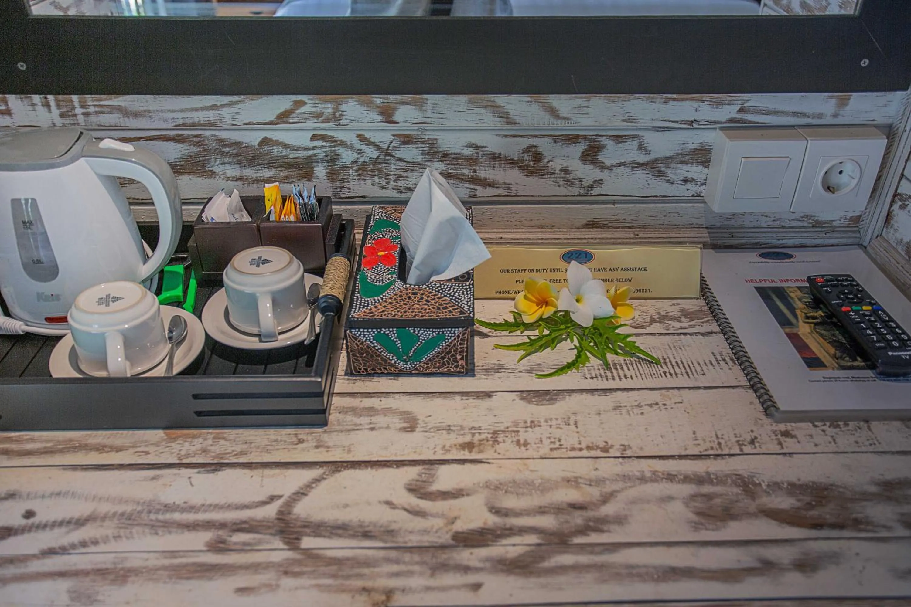 Coffee/tea facilities in 221 Garden Cottages