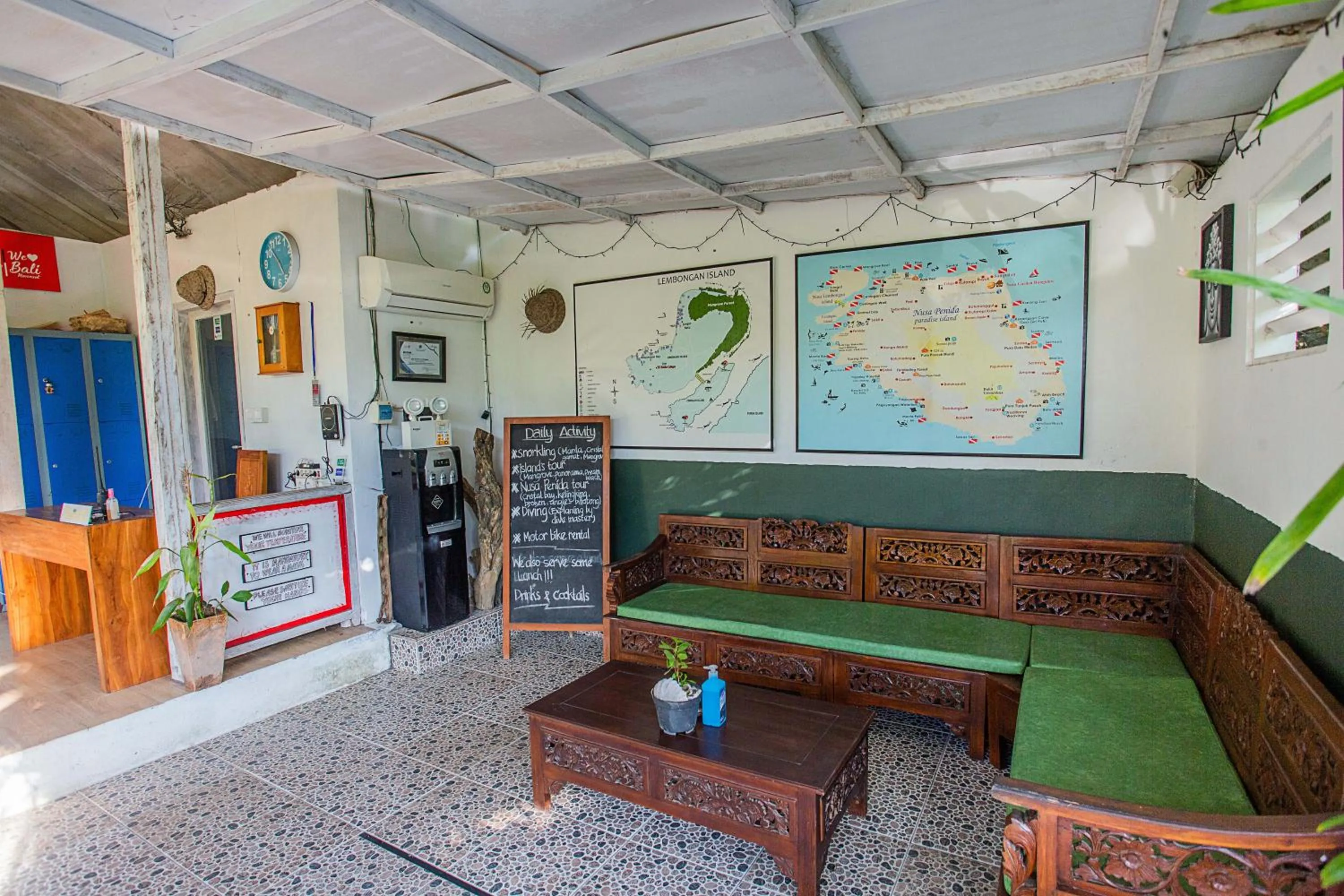 Lobby or reception in 221 Garden Cottages