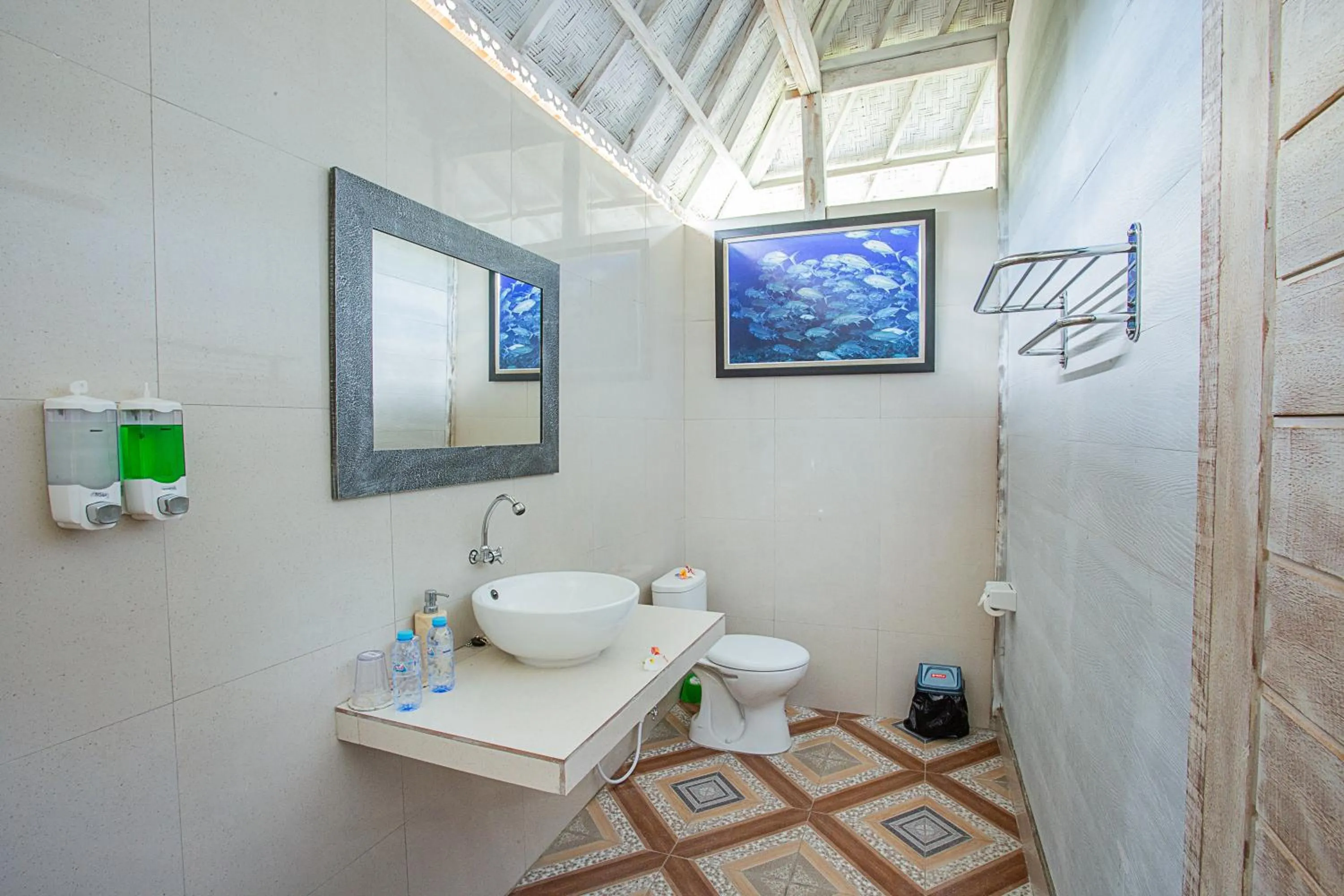 Toilet in 221 Garden Cottages