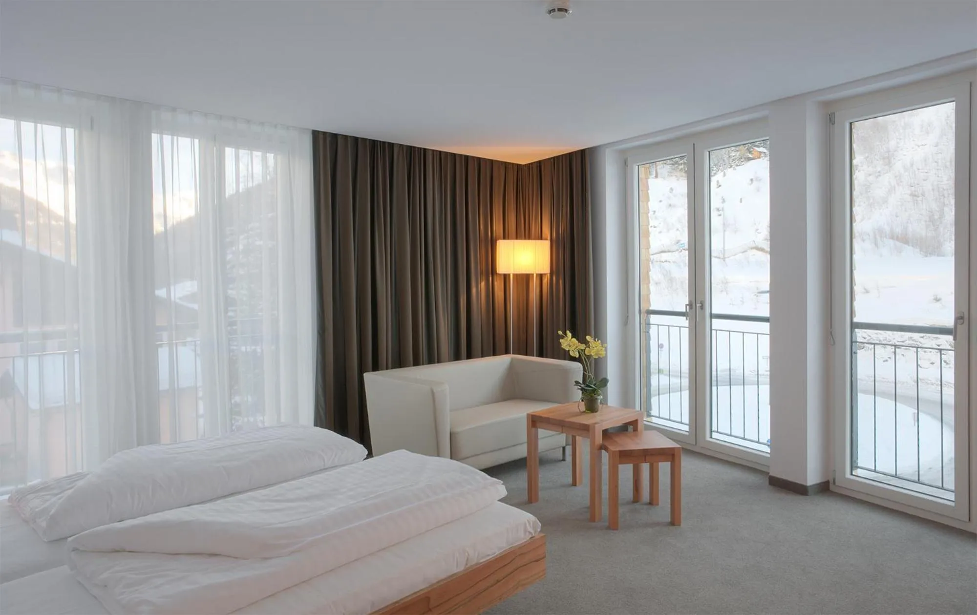 Living room, Bed in Pepis Skihotel