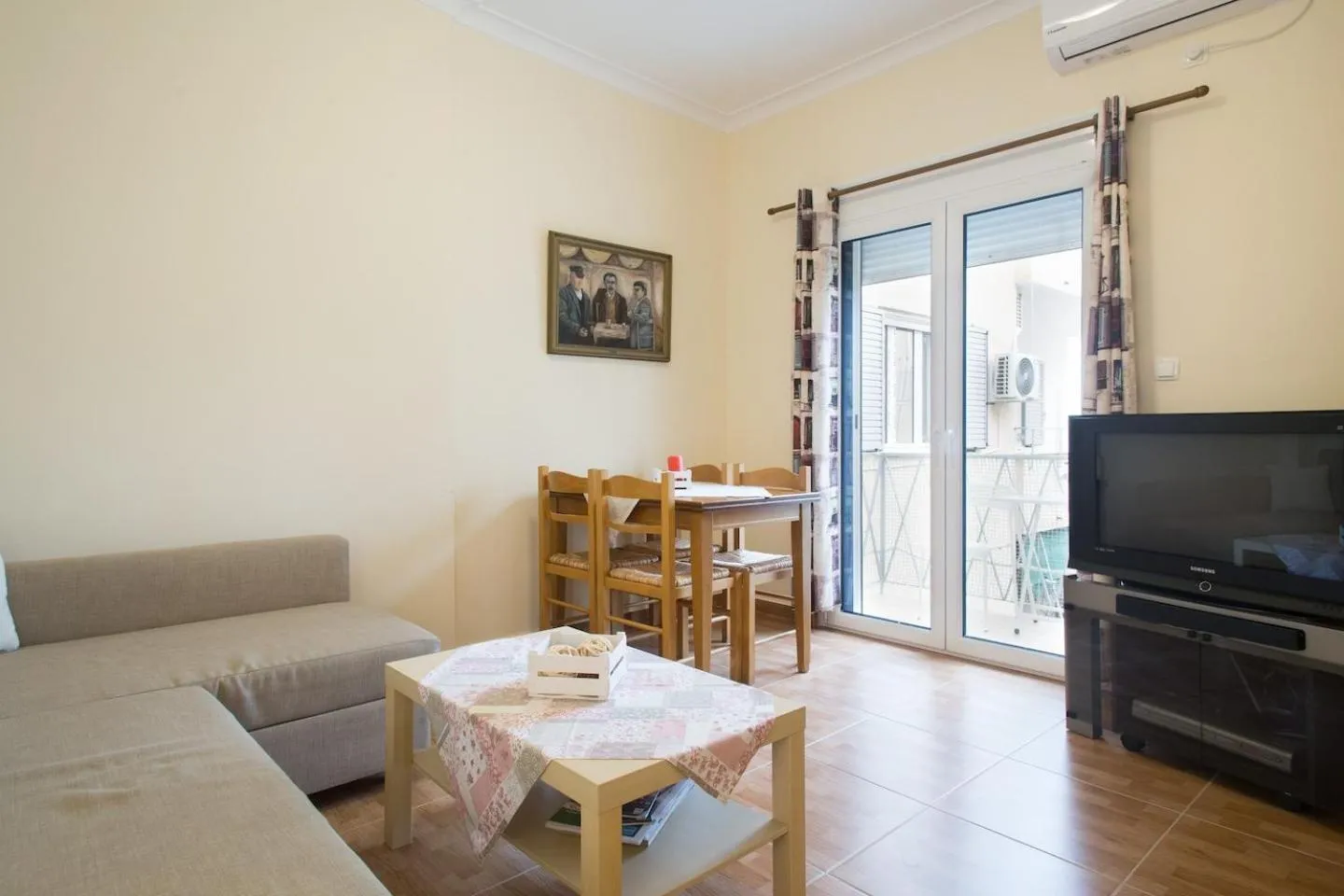 TV and multimedia in Acropolis Heart