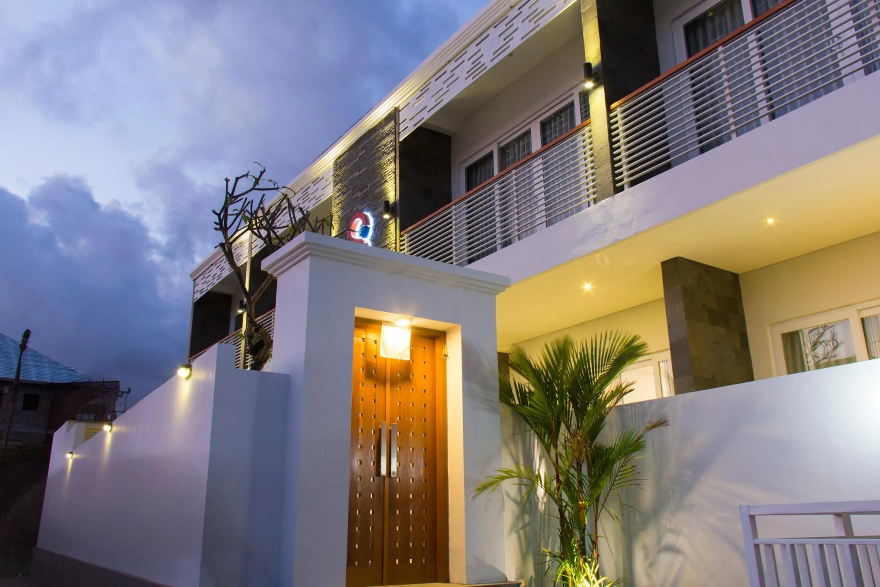 Facade/entrance in Kubu Kutus