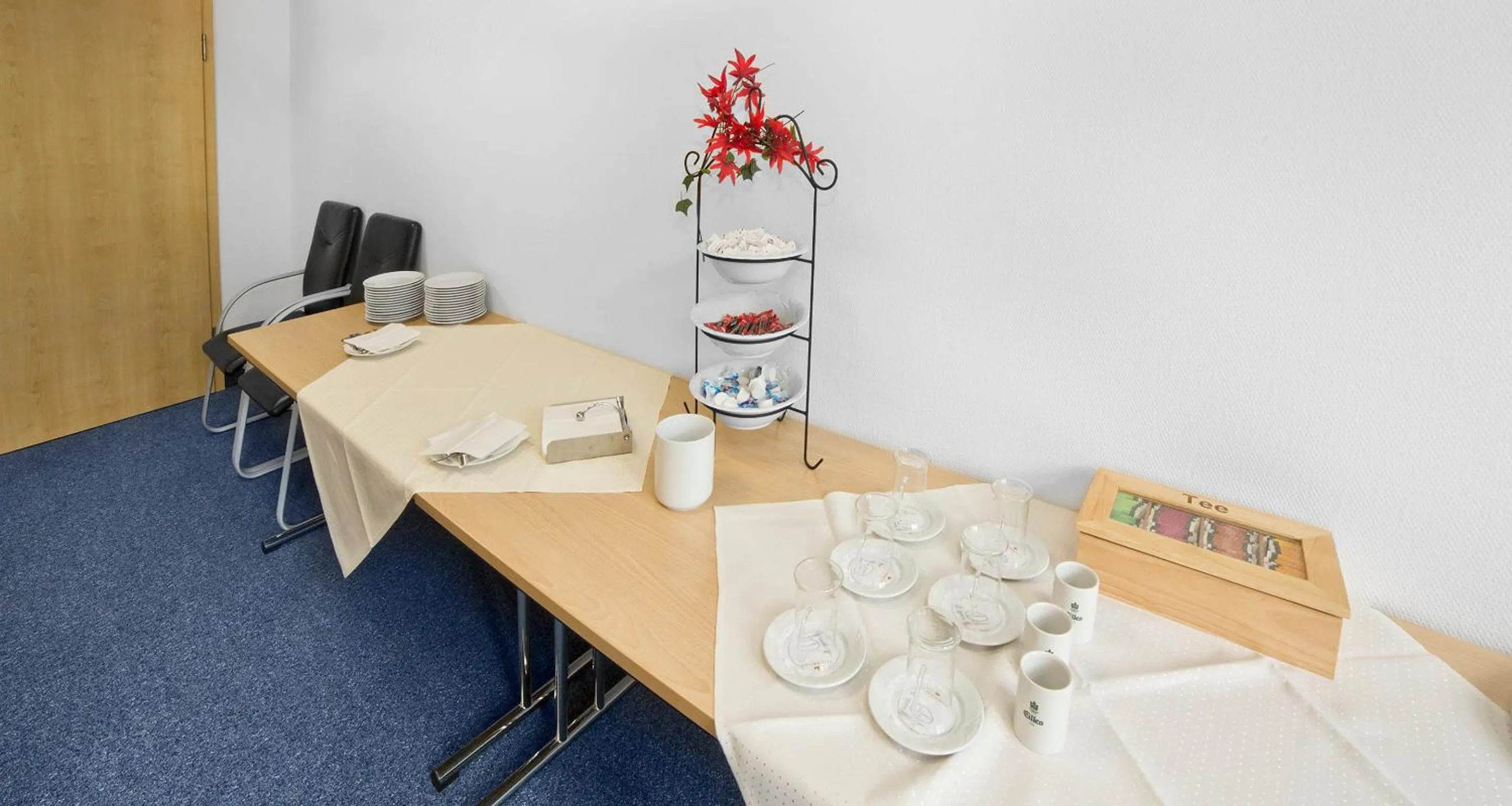 Meeting/conference room in Fairway Hotel